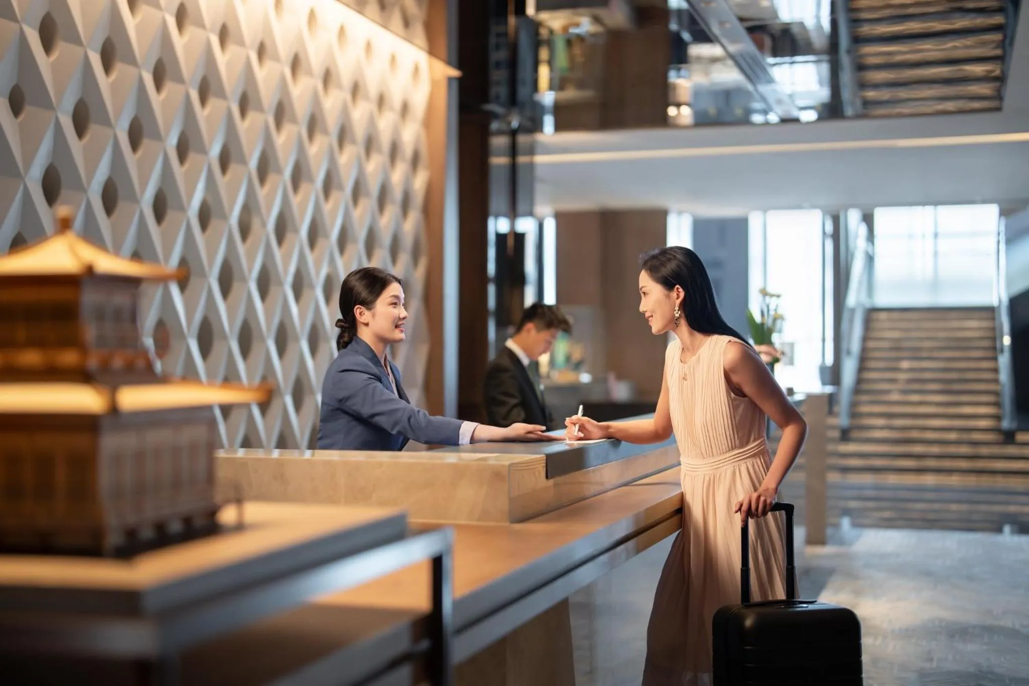 Property building in InterContinental Zhengzhou by IHG