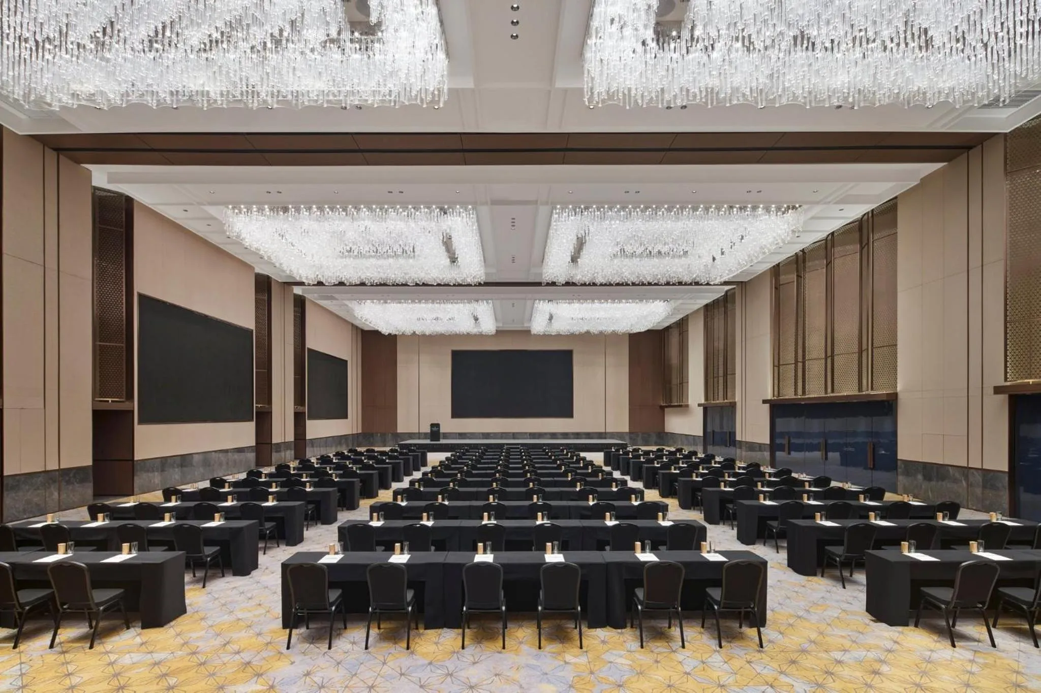 Banquet/Function facilities in InterContinental Zhengzhou by IHG