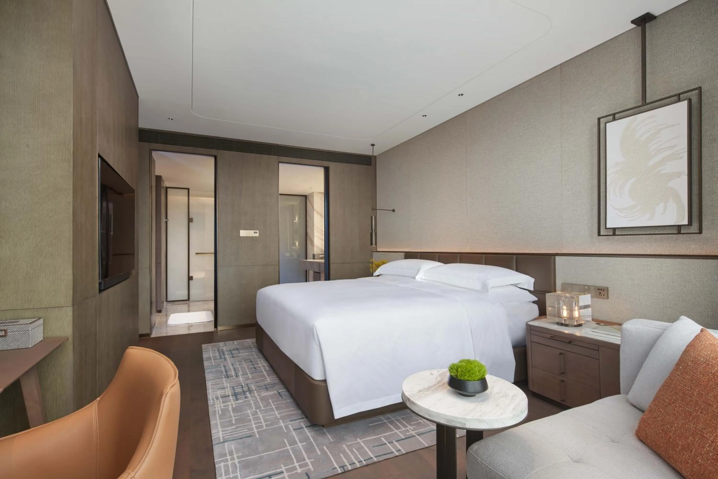 Bed in InterContinental Zhengzhou by IHG