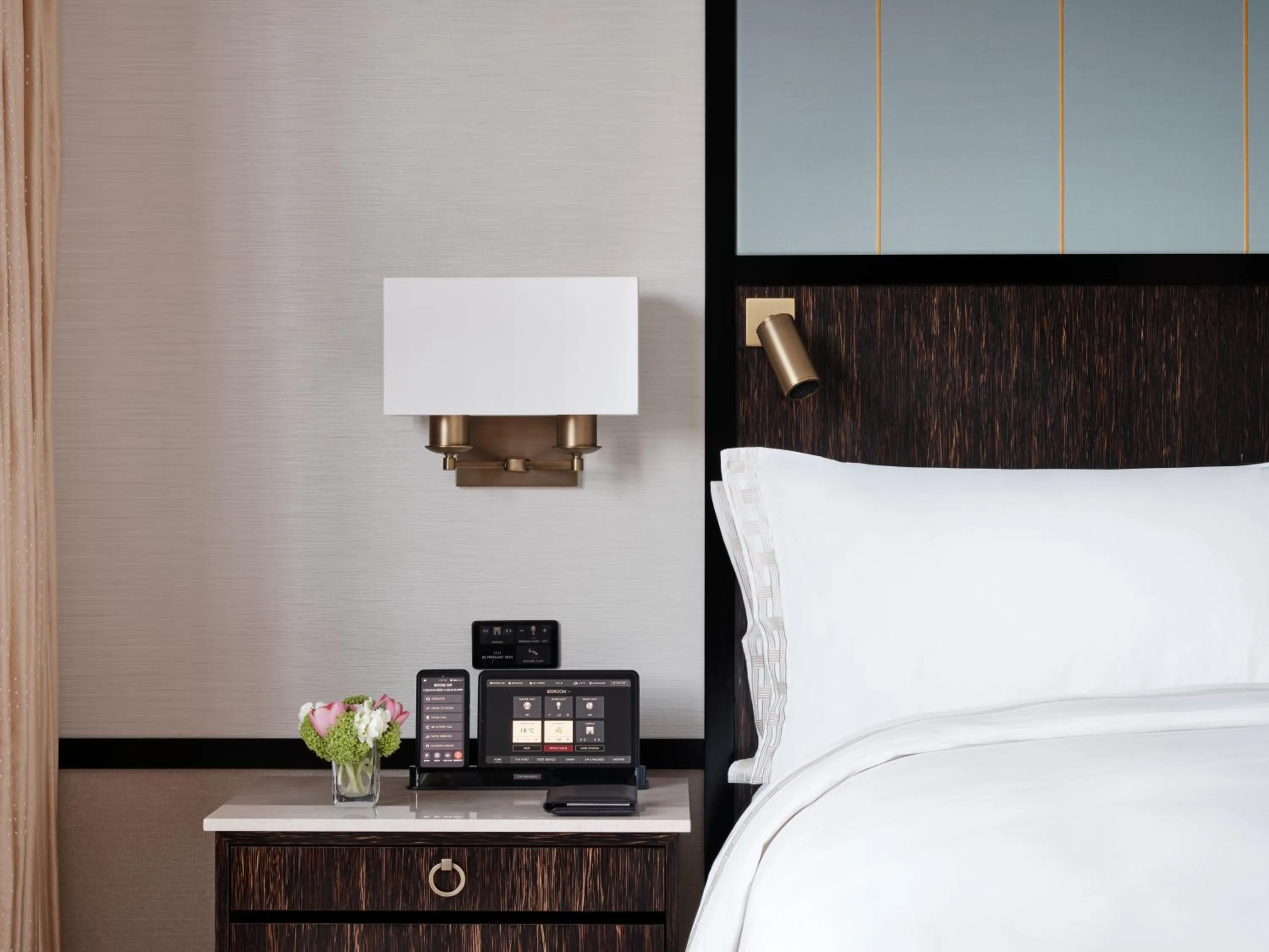 Bed in The Peninsula London