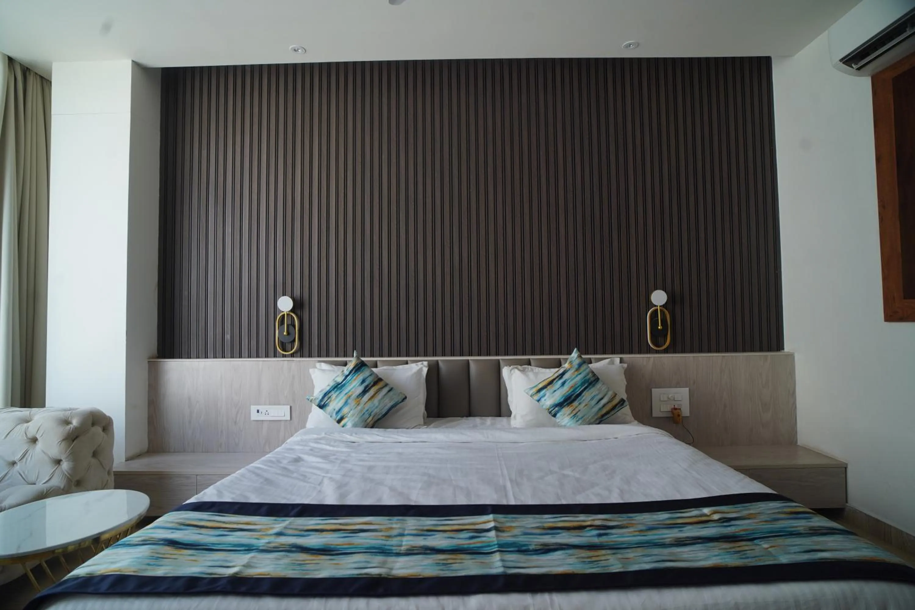 Bed in Familia Hotel and Banquets