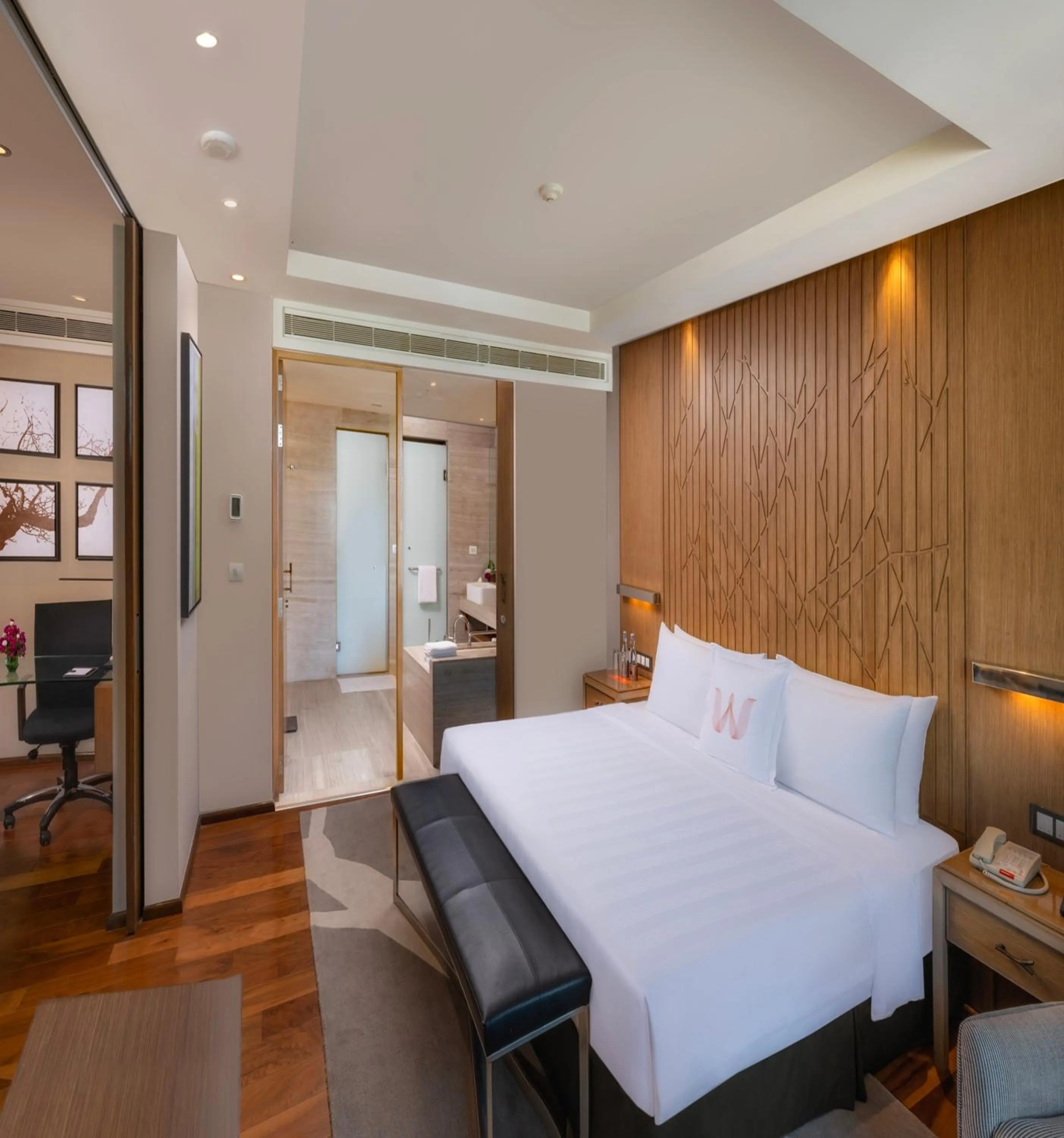 Seating area, Bed in Welcomhotel by ITC Hotels, Richmond Road, Bengaluru