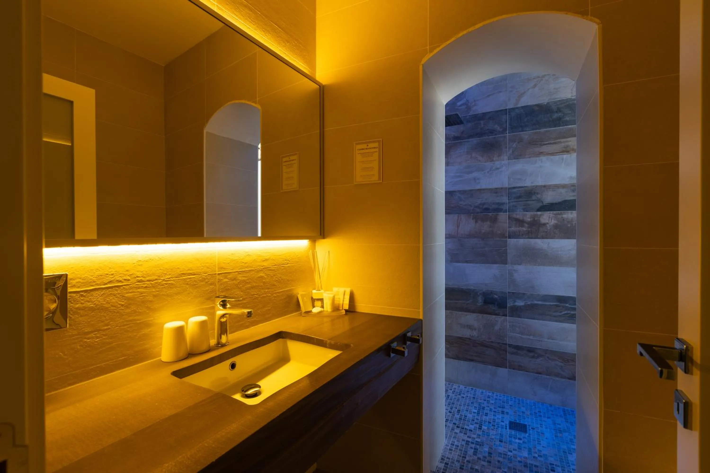 Shower in Dimora Del Dragone