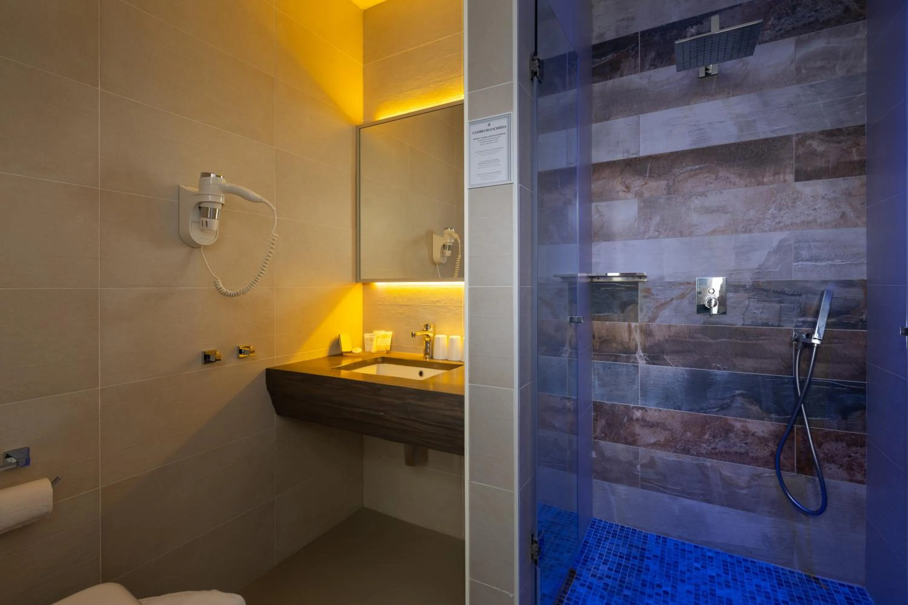 Shower in Dimora Del Dragone