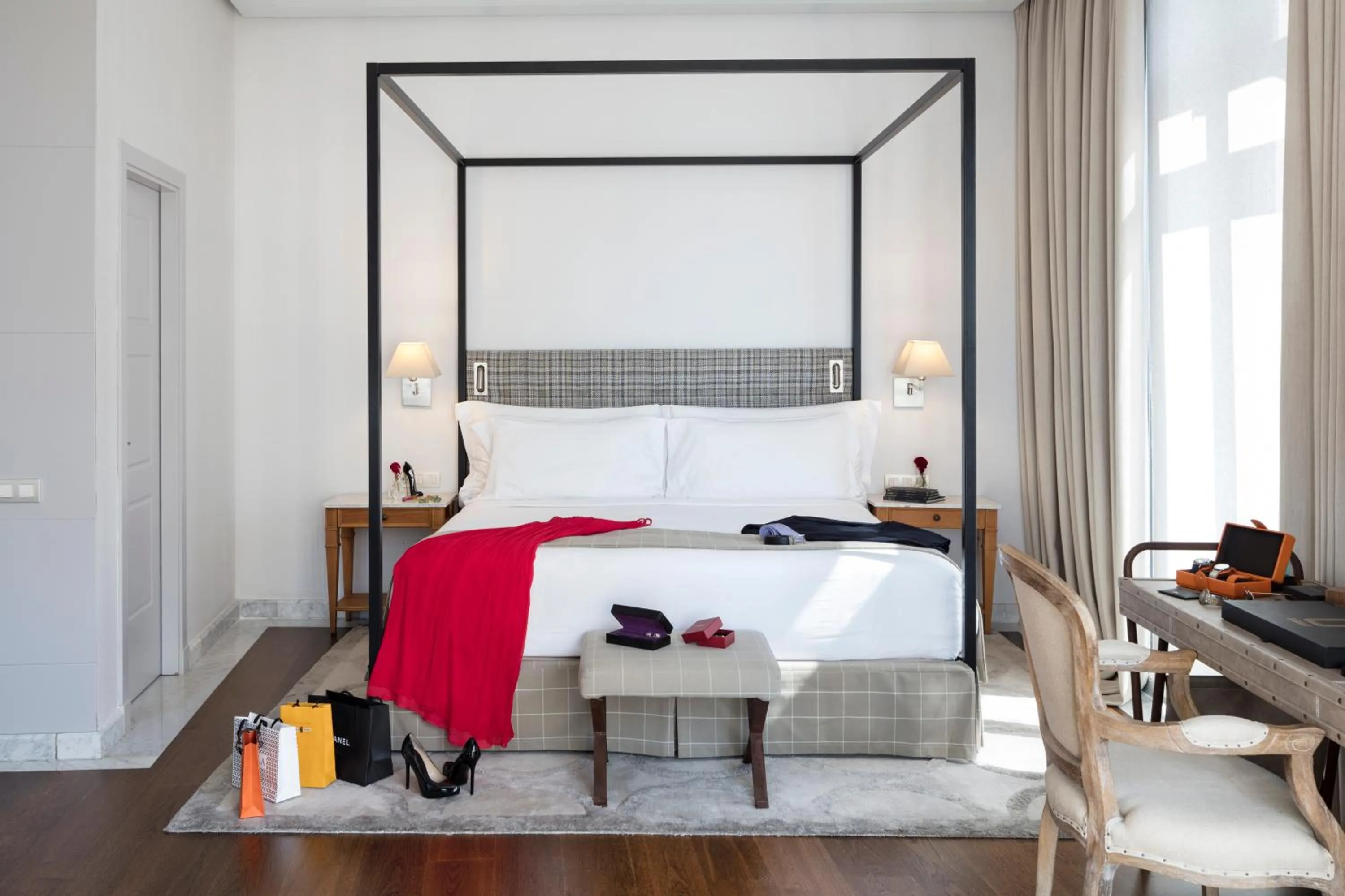 Bed in URSO Hotel & Spa, a Small Luxury Hotel of the World