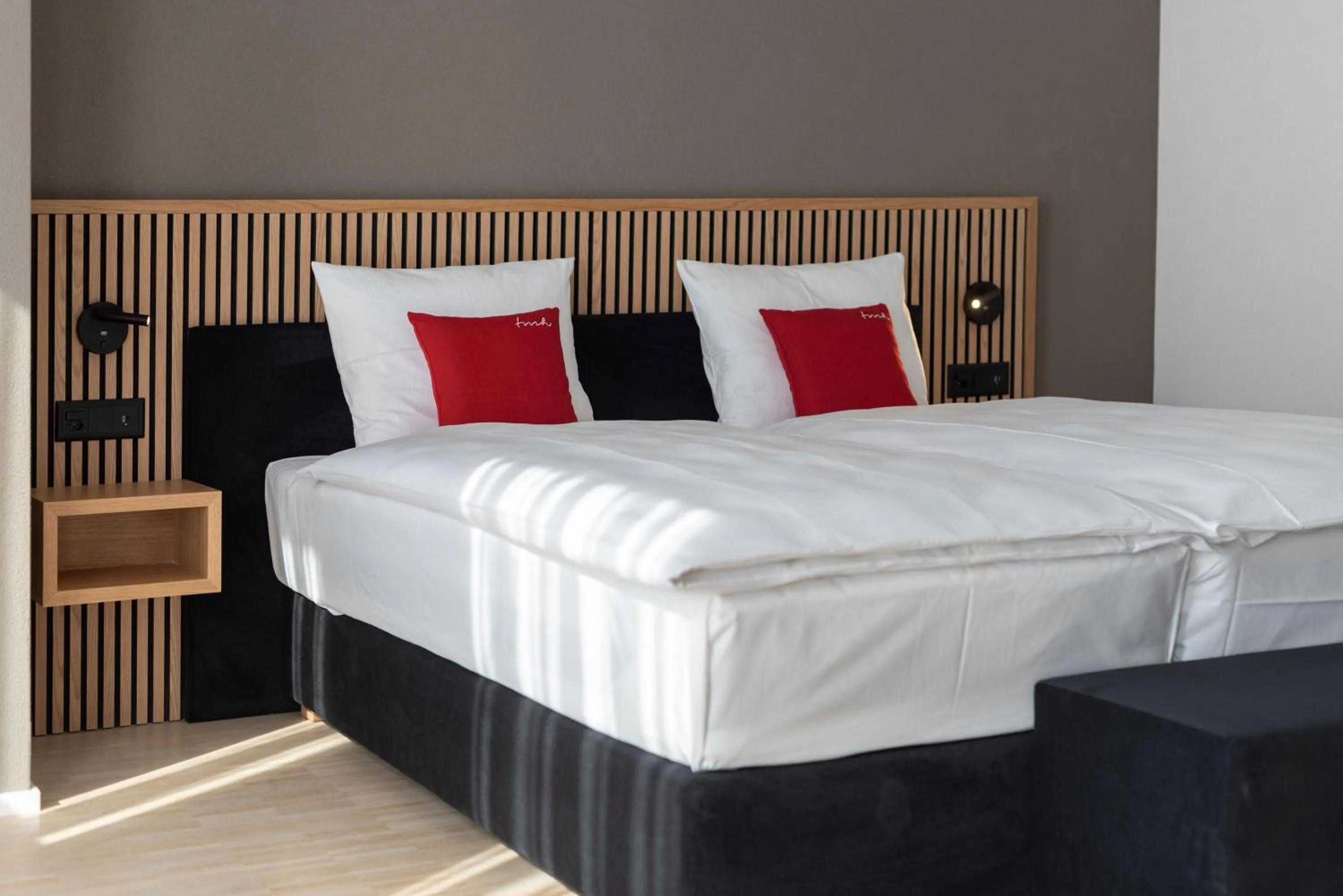 Bed in Tailormade Hotel BAB Bachenbülach