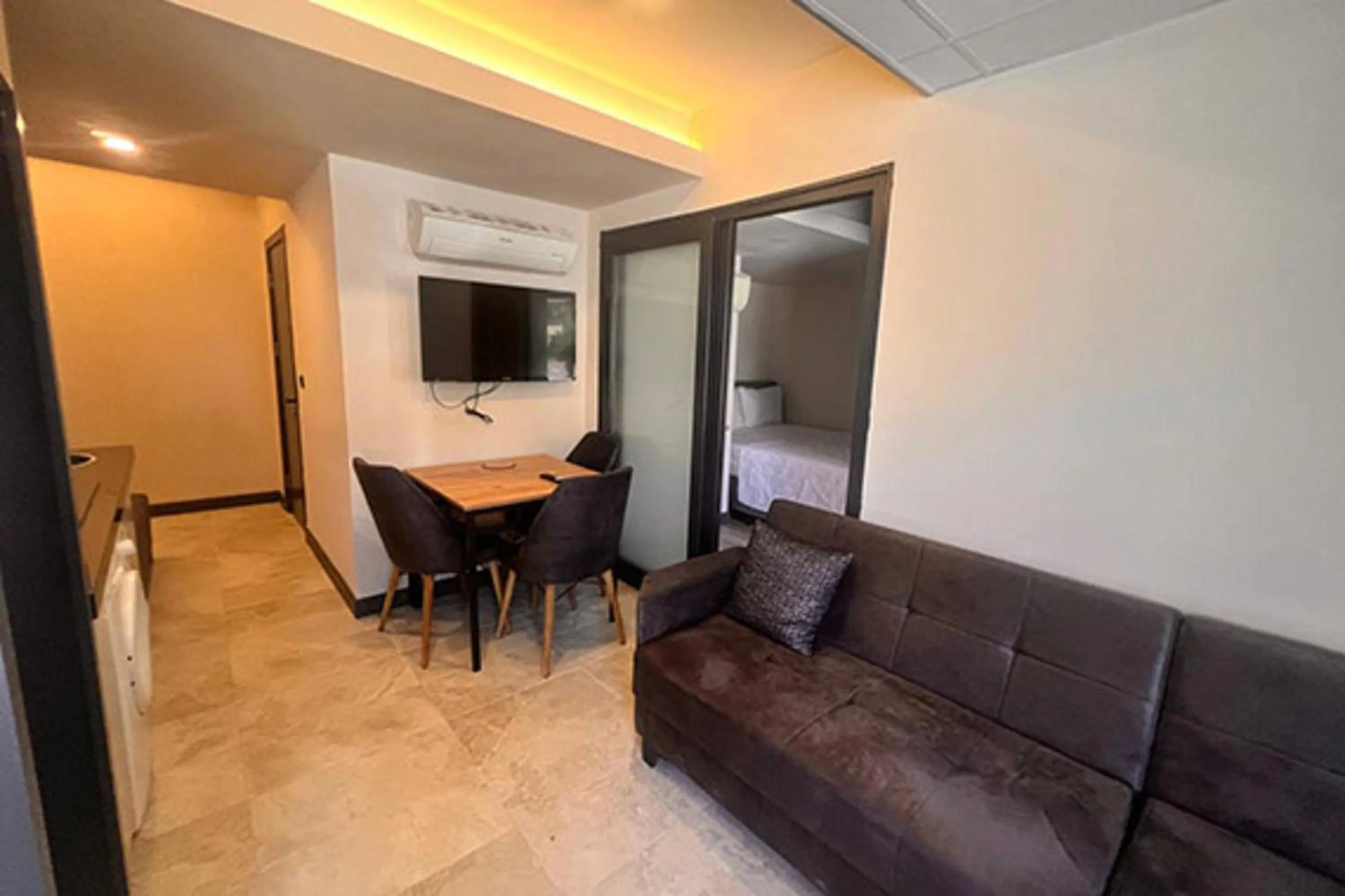 TV and multimedia in Hayal Fener