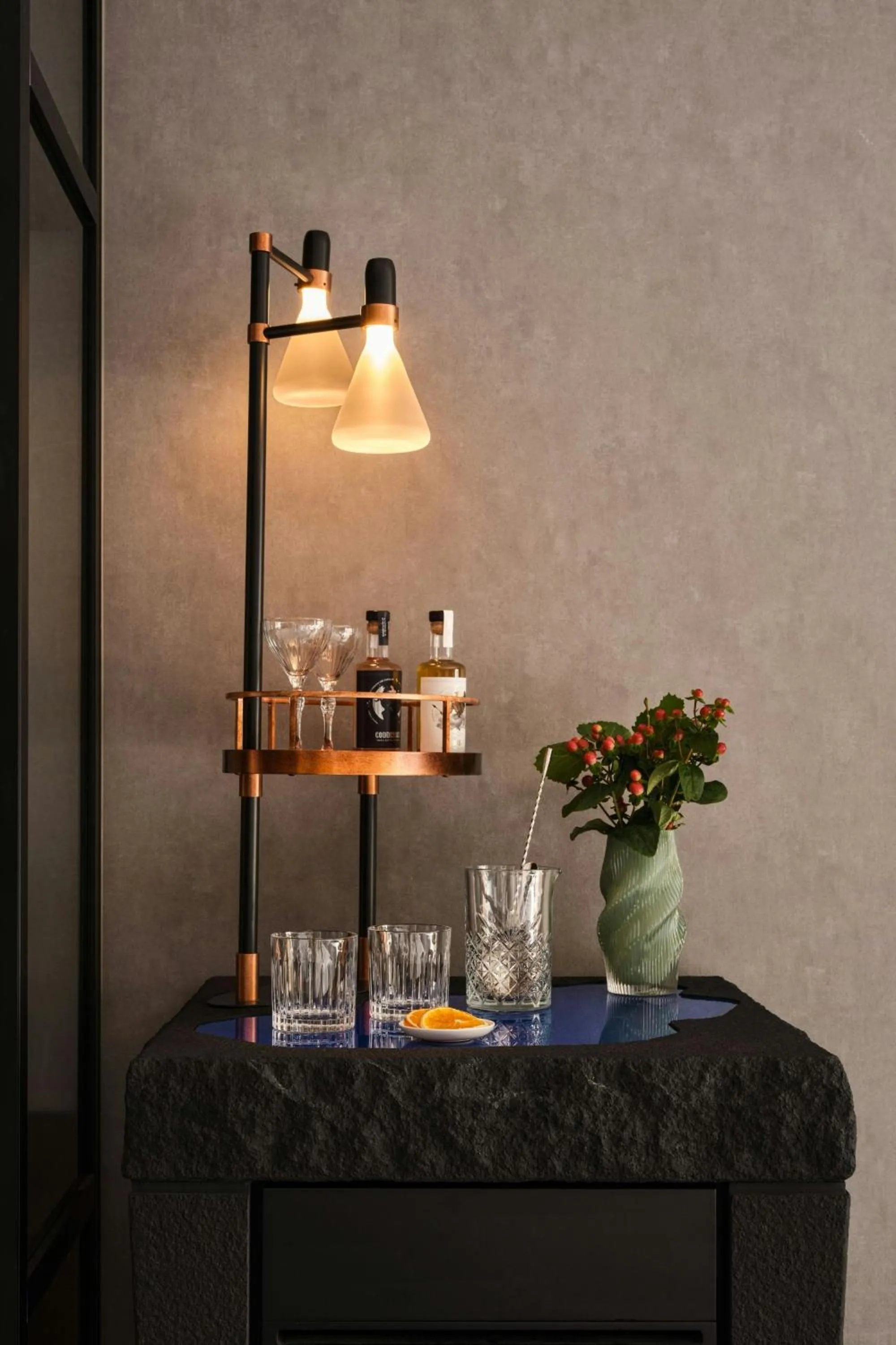 Lounge or bar in W Edinburgh