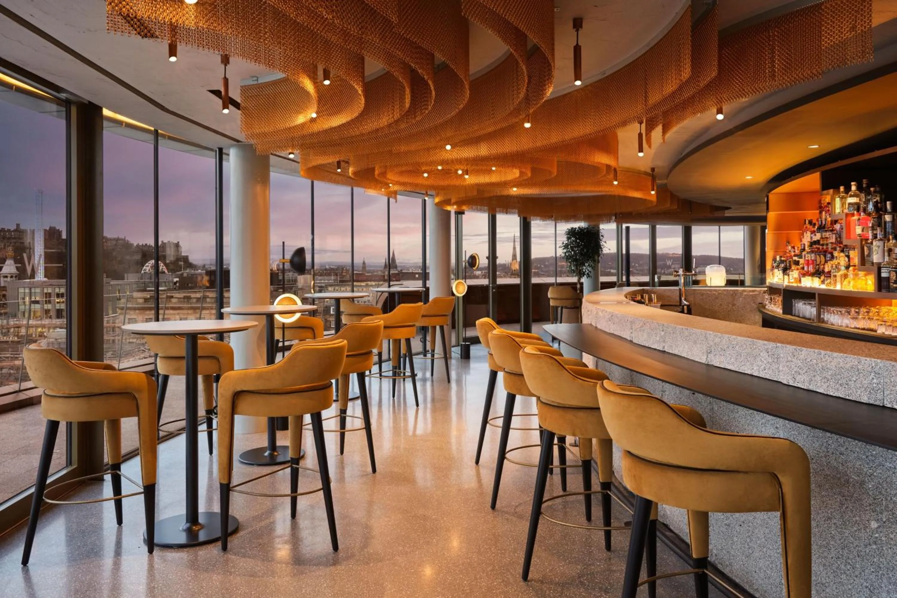 Lounge or bar in W Edinburgh