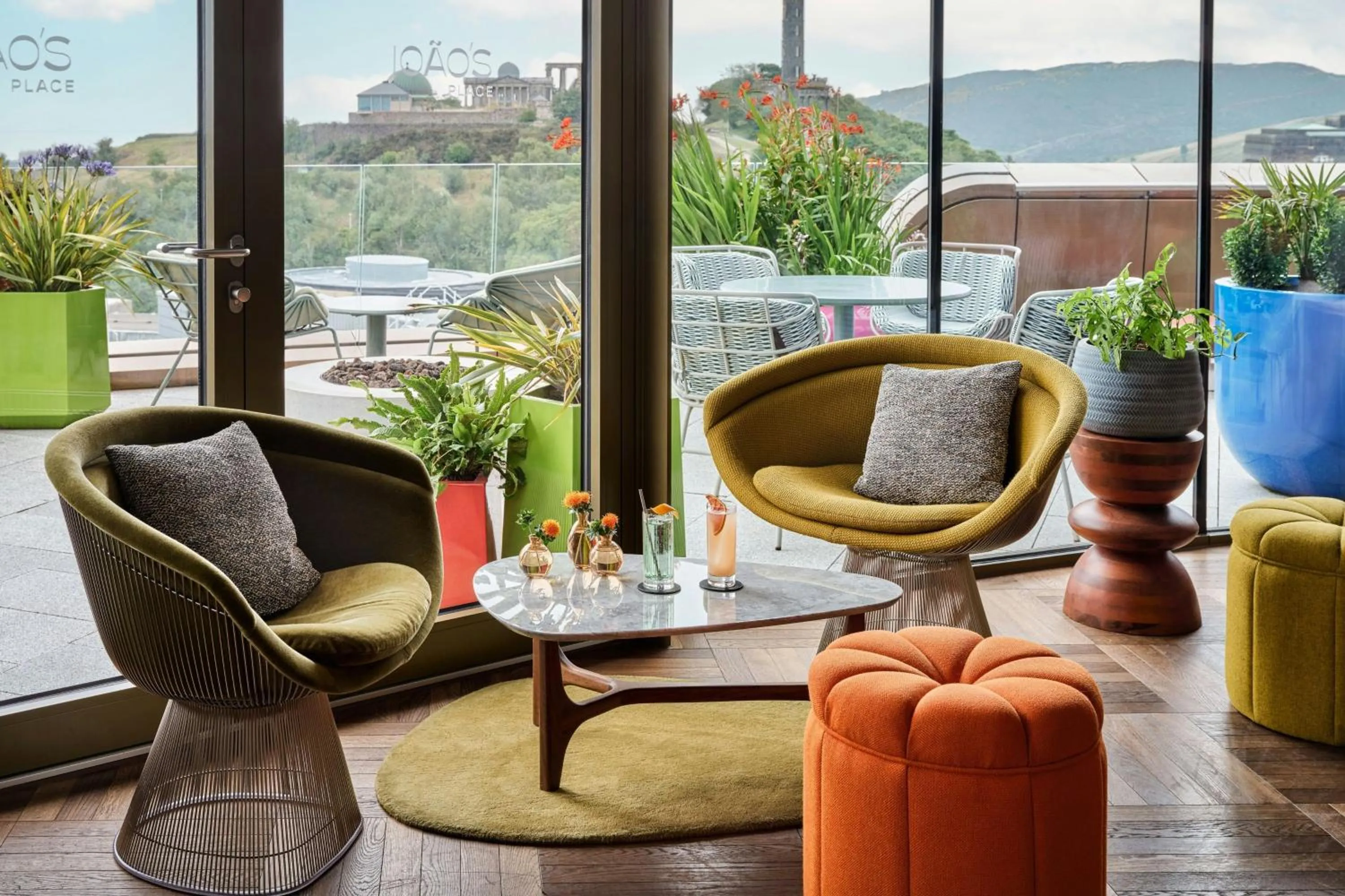 Restaurant/places to eat in W Edinburgh