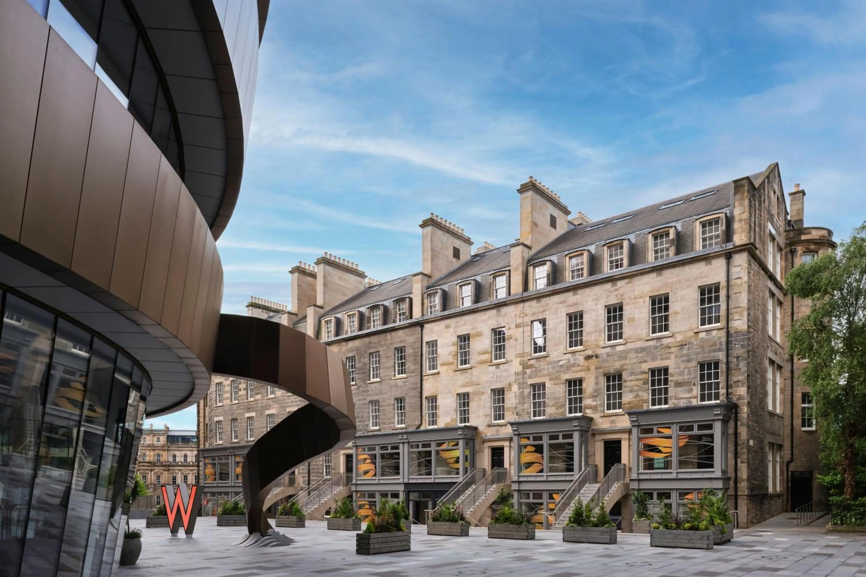 Property building in W Edinburgh