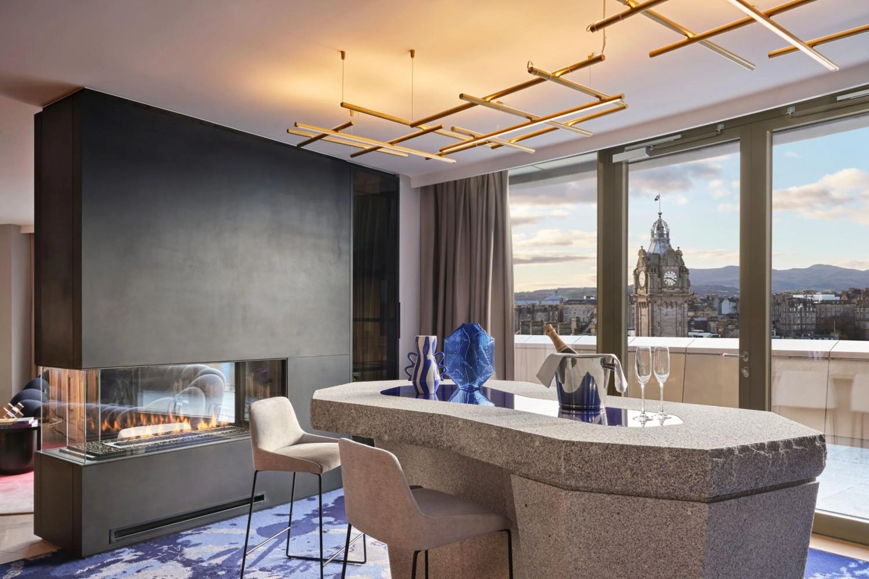 Bedroom in W Edinburgh