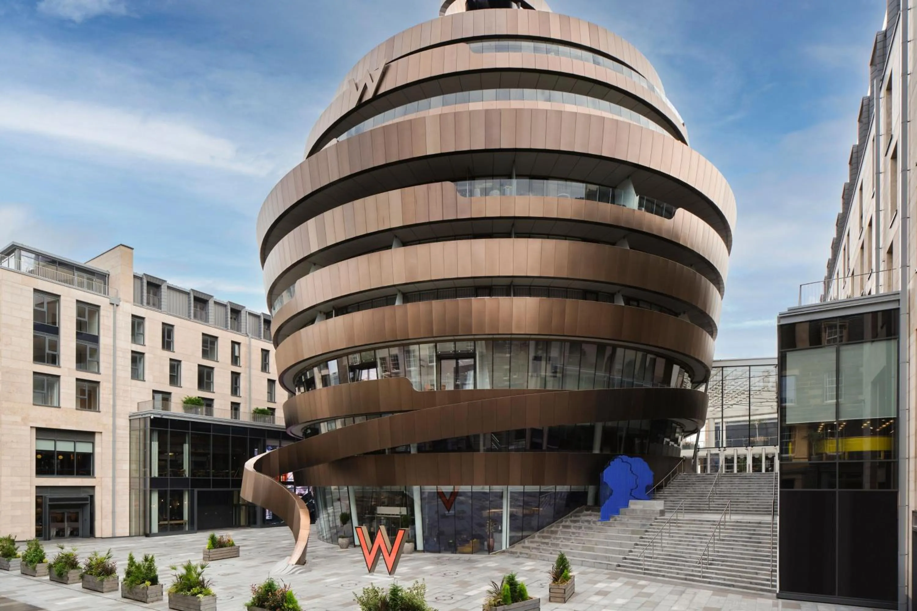 Property building in W Edinburgh