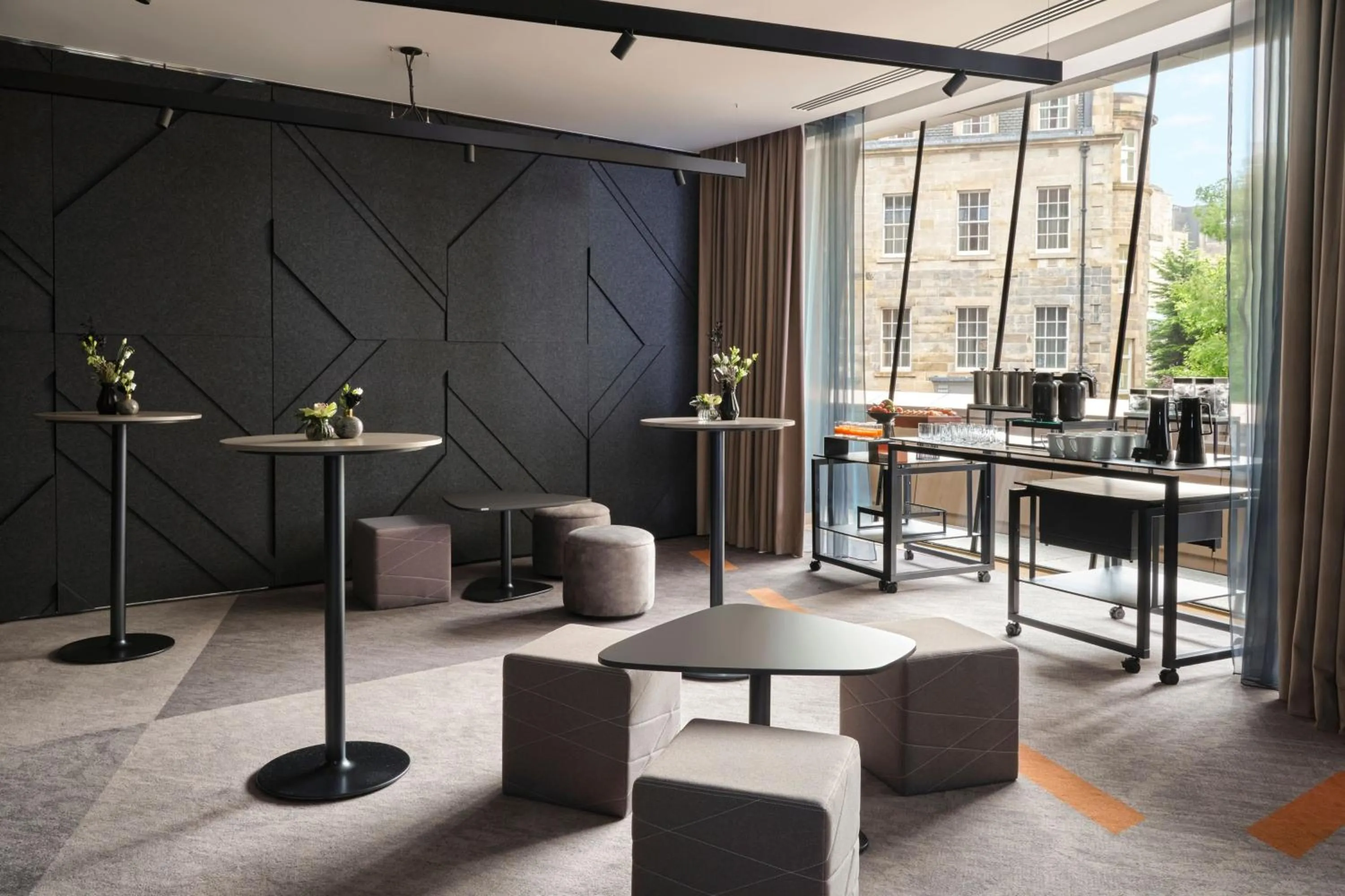 Meeting/conference room in W Edinburgh