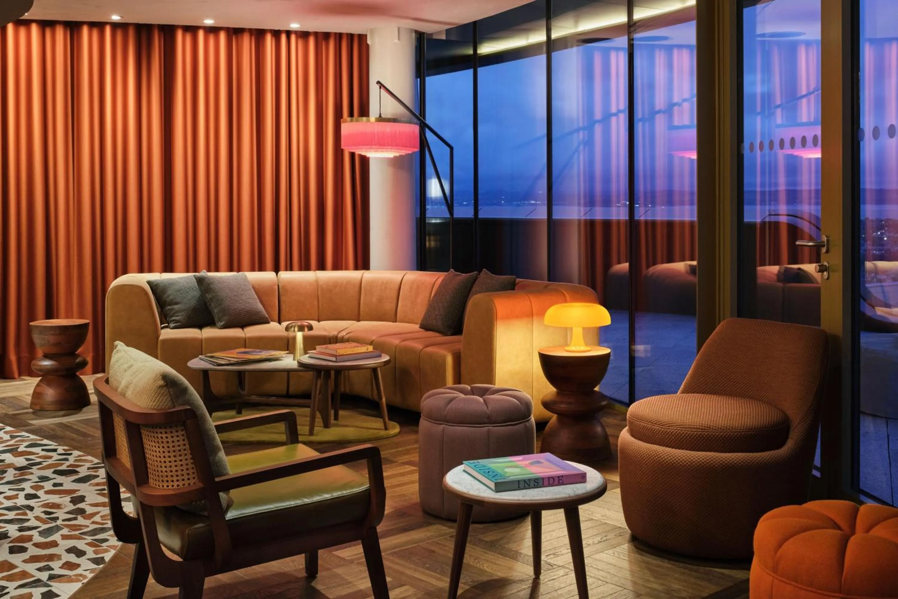 Restaurant/places to eat in W Edinburgh