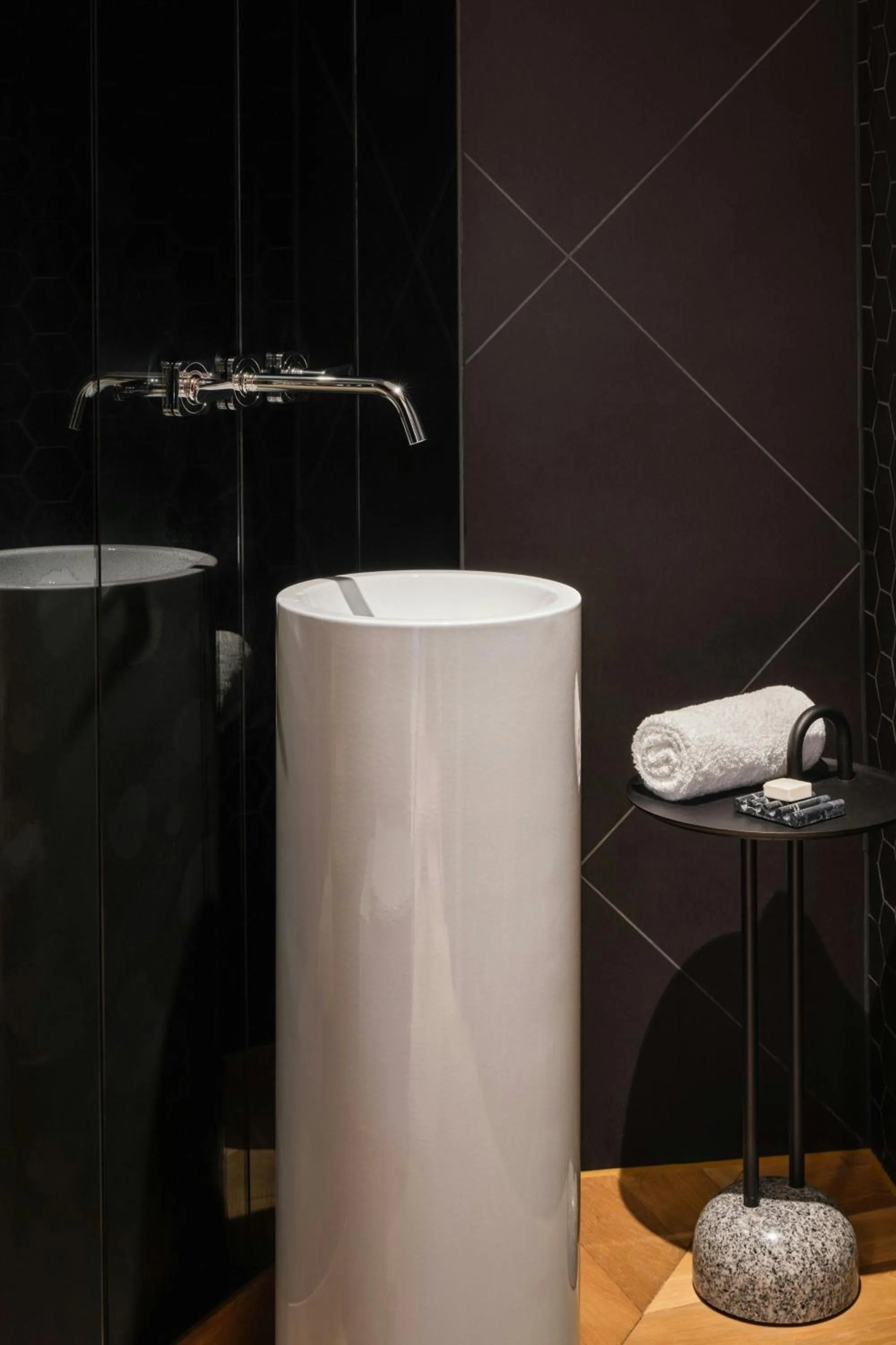 Bedroom in W Edinburgh