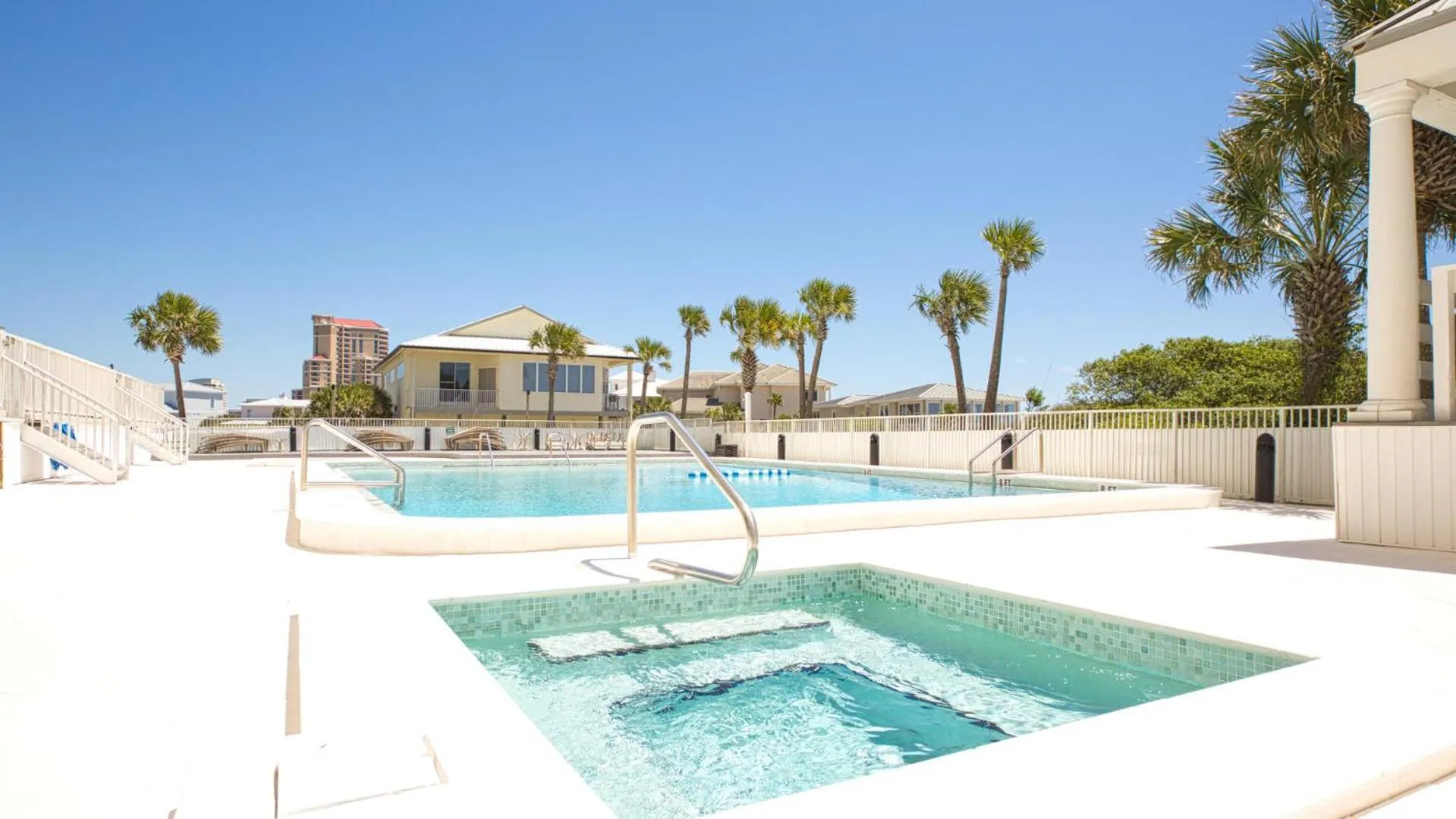 Hidden Dunes Gulfside 502 - Gulf front and updated