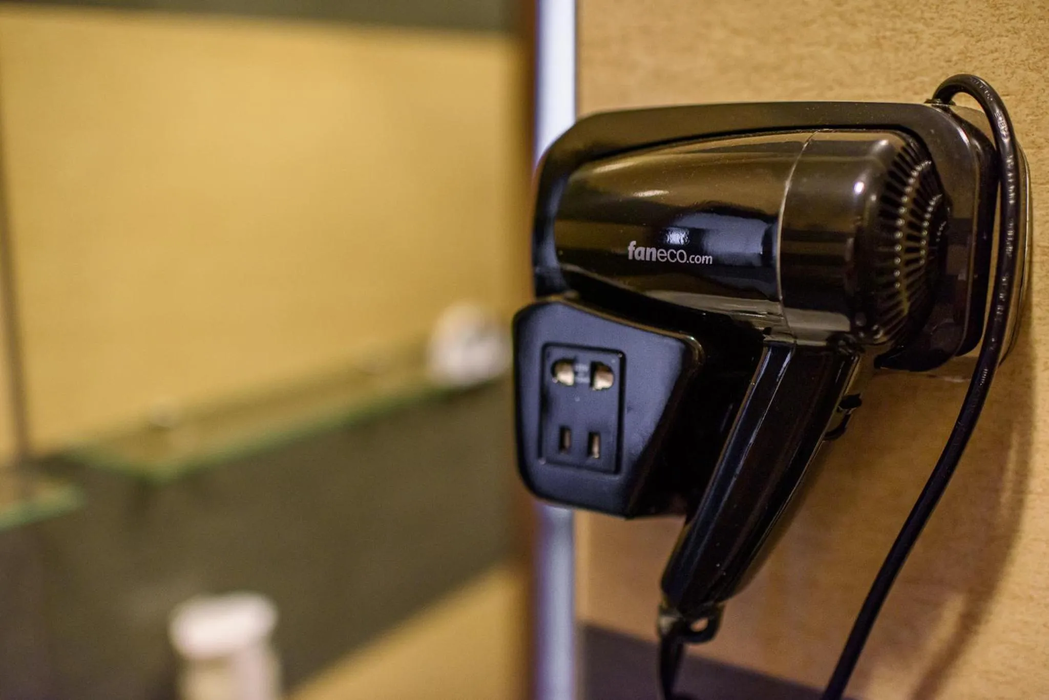 hair dryier in Hotel Restauracja Sara