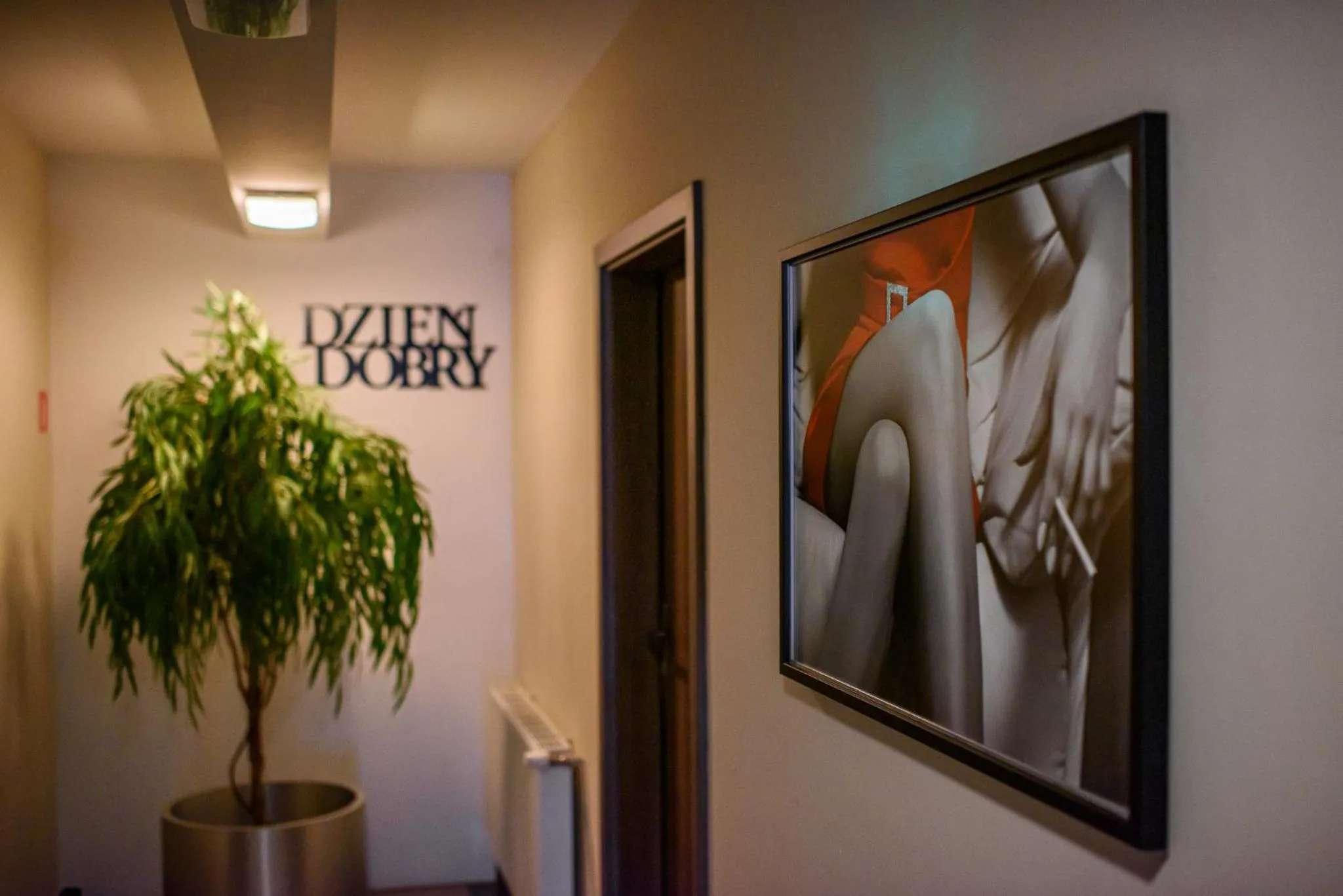 Property building in Hotel Restauracja Sara