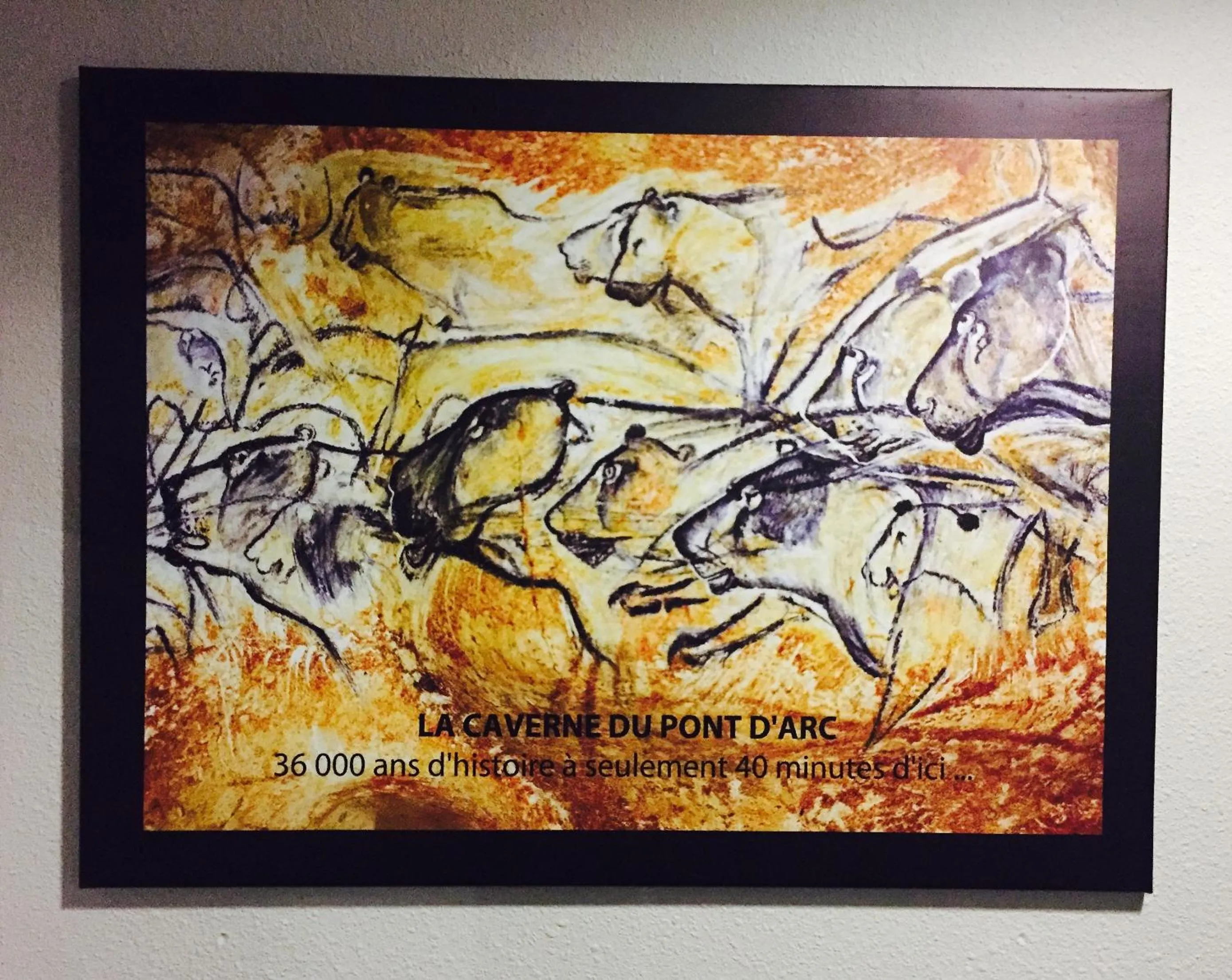 Decorative detail in B&B HOTEL Aubenas