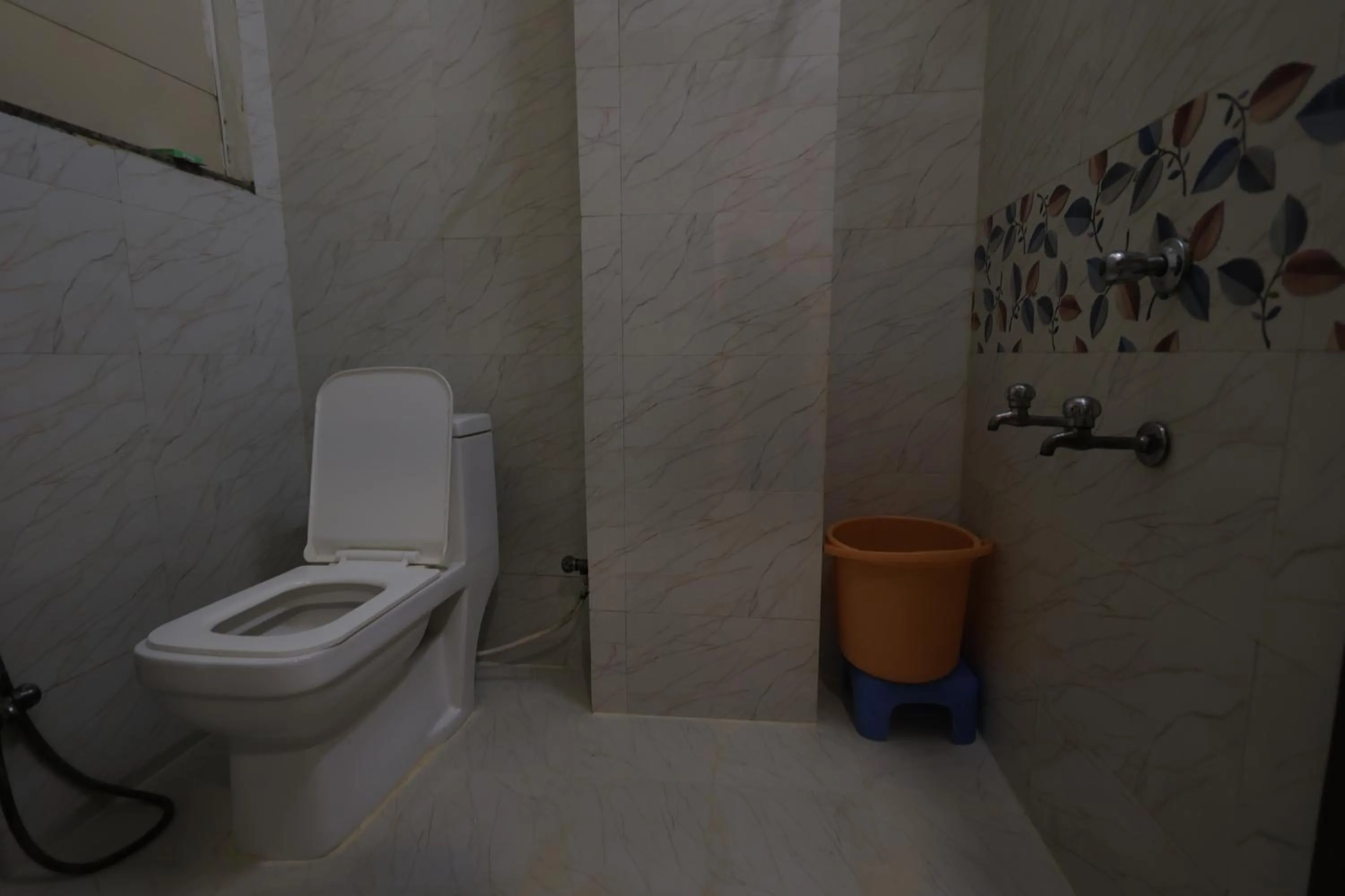 Bathroom in Silver Oaks Inn