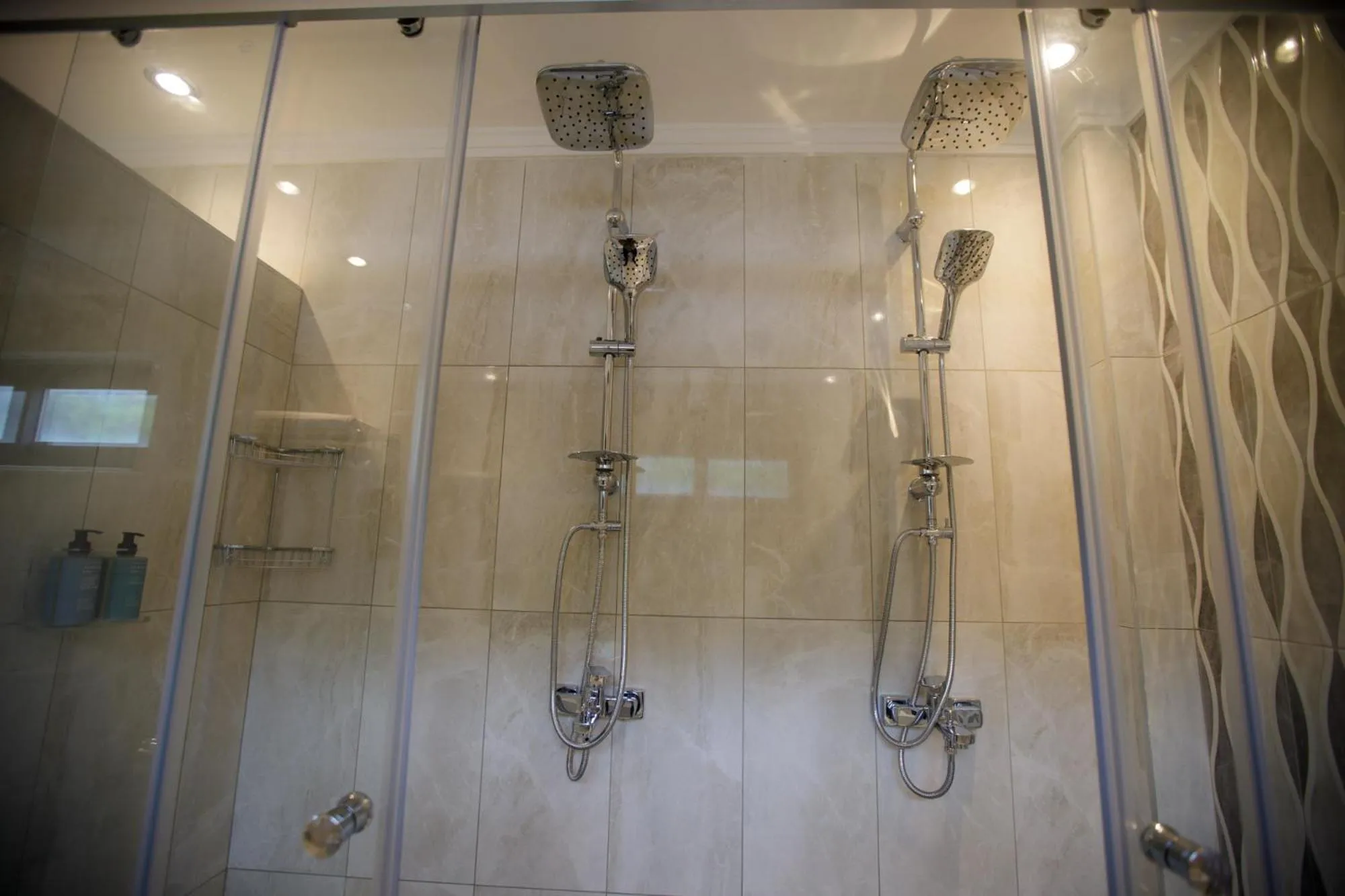 Shower in Cowork Lab Suites
