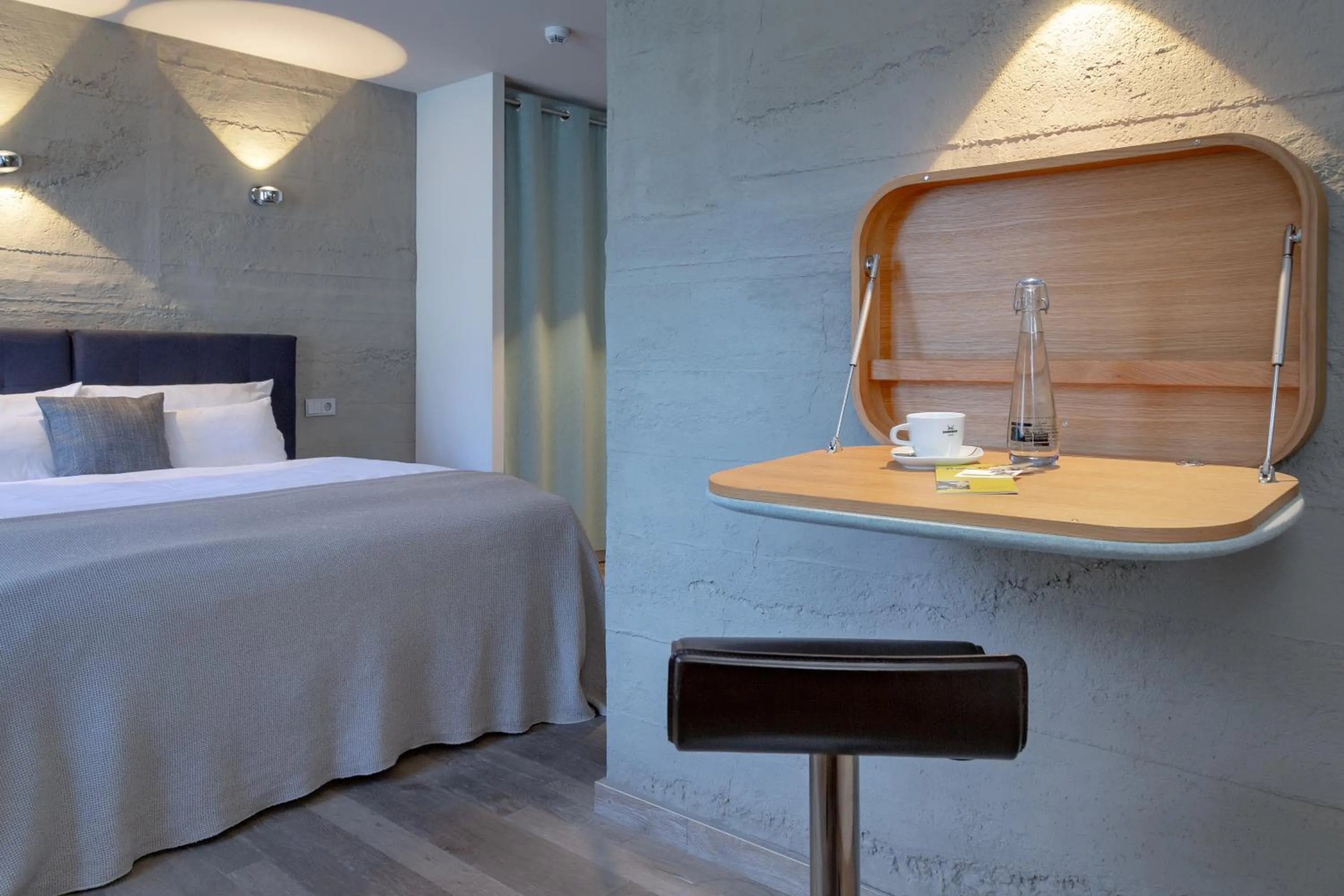 Bedroom, Bed in Hotel Luise & Luisenhof