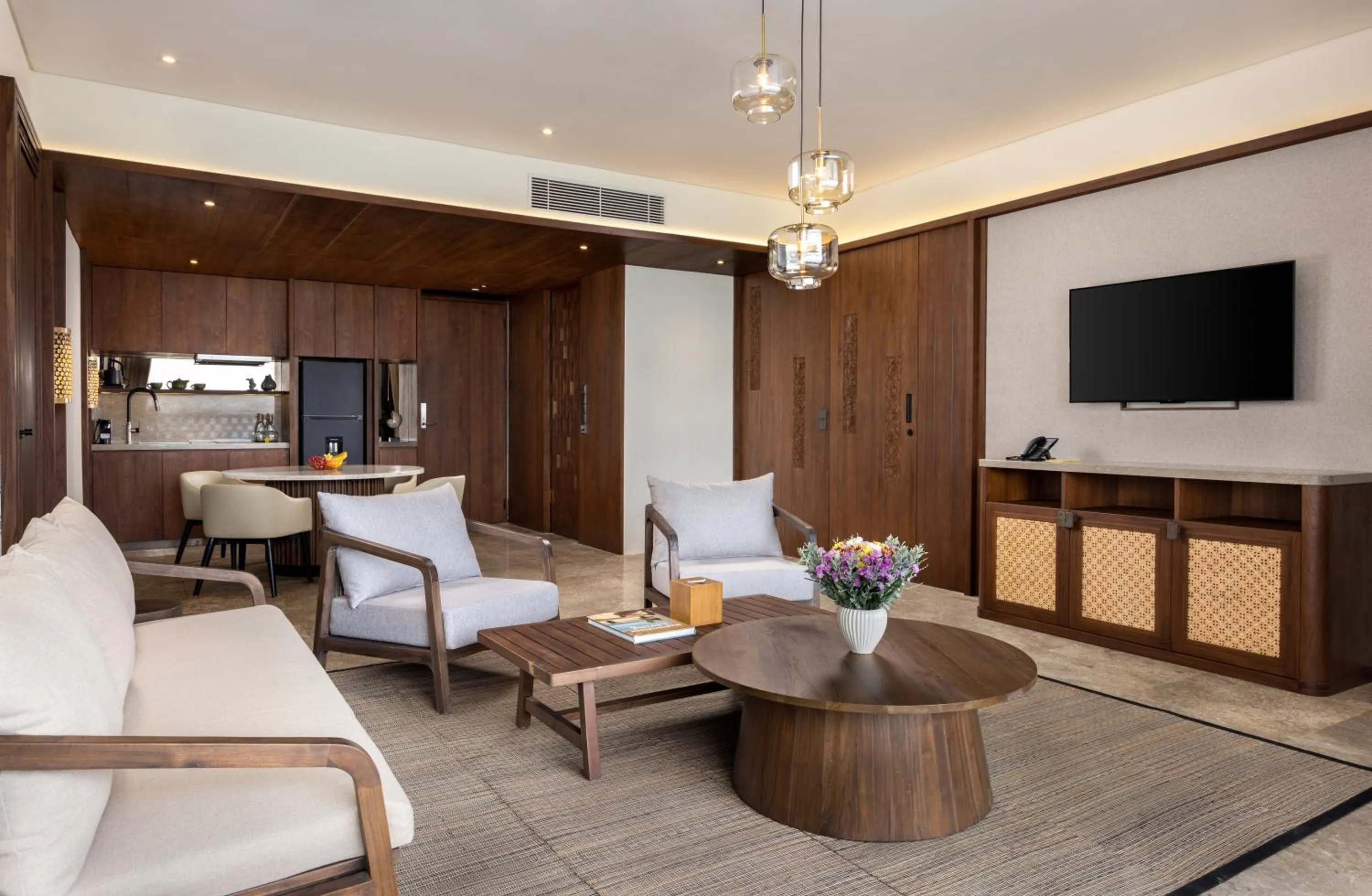 TV and multimedia in Sumitra Luxury Villas & Resort by Pramana