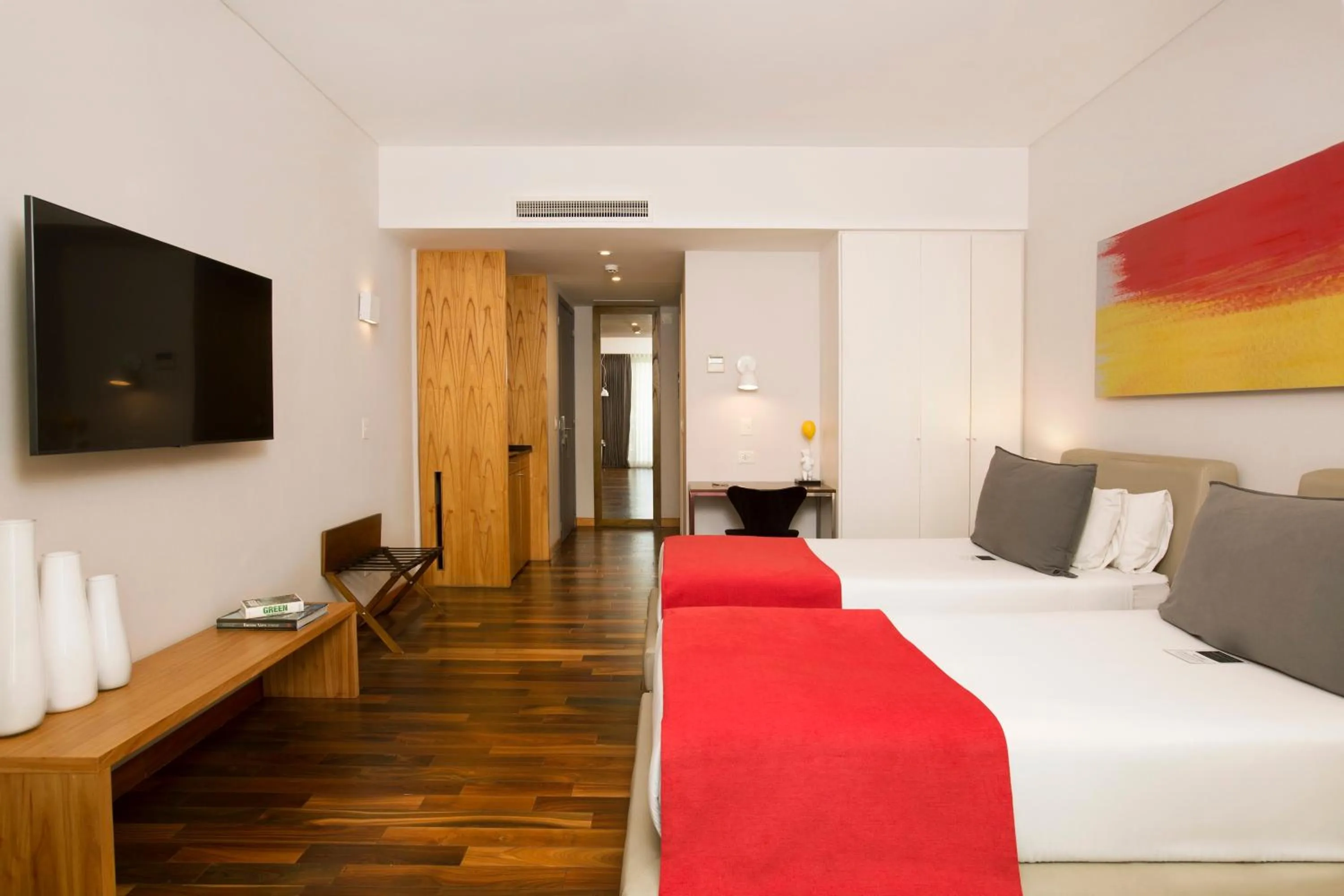 Photo of the whole room, Bed in Palo Santo Hotel