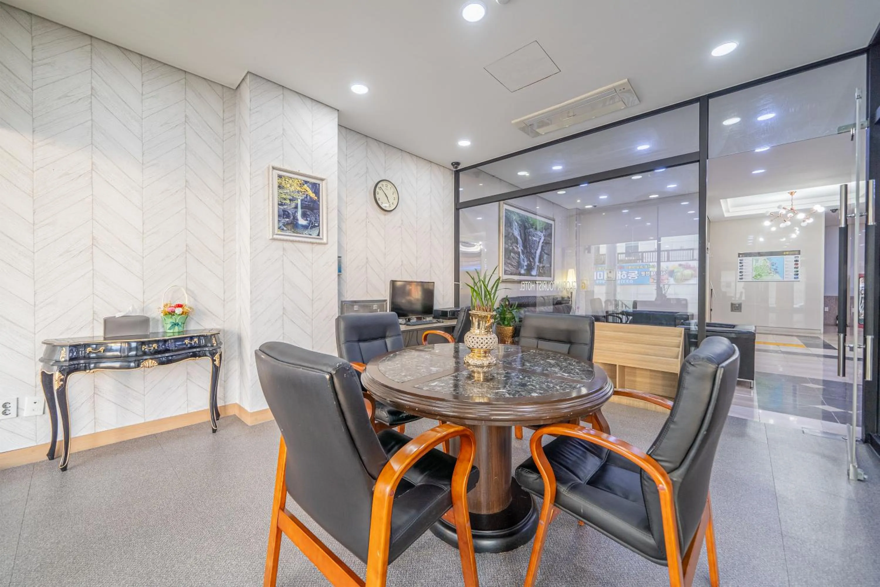 Donghae Gloria Hotel