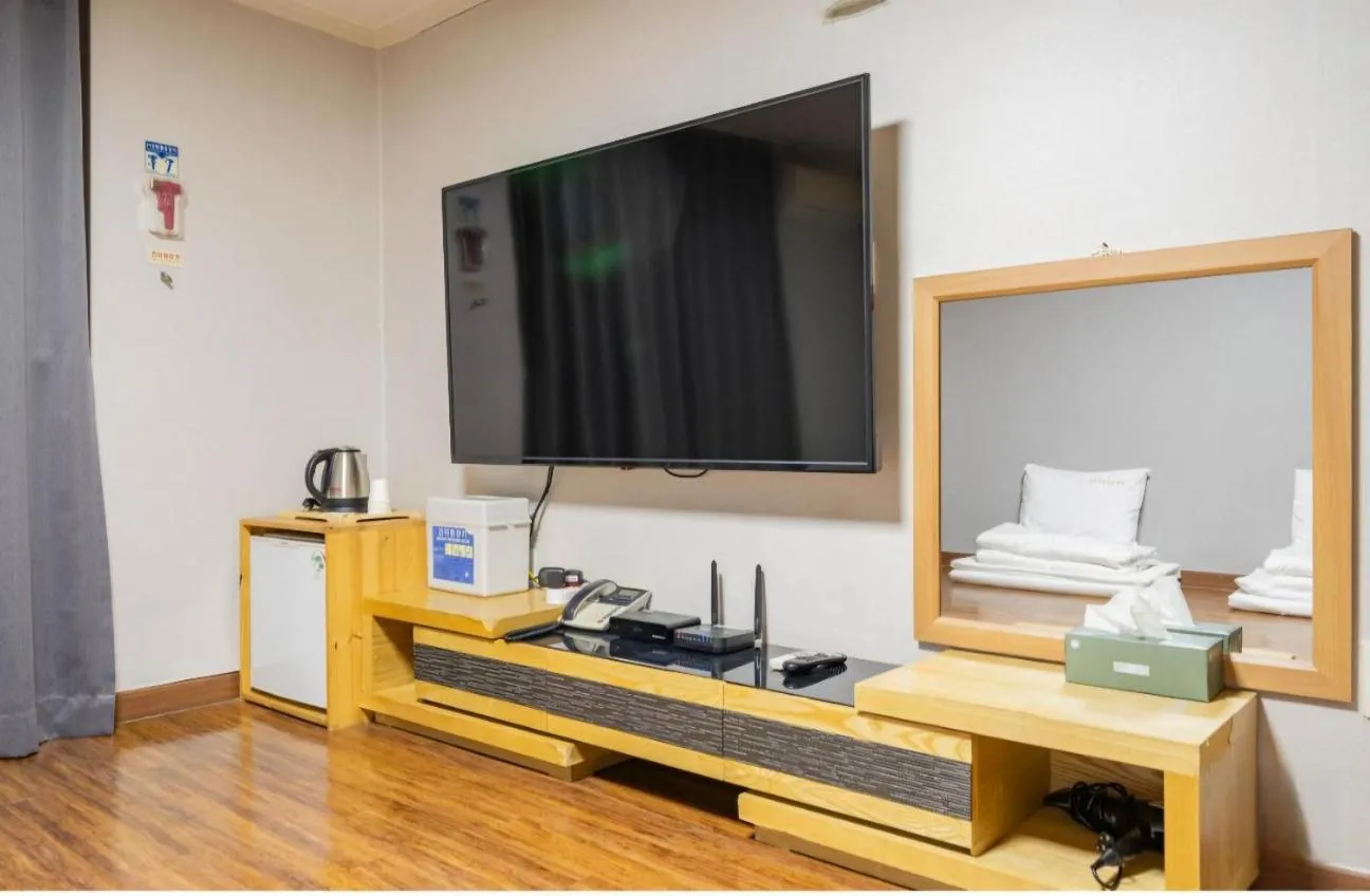 Donghae Gloria Hotel