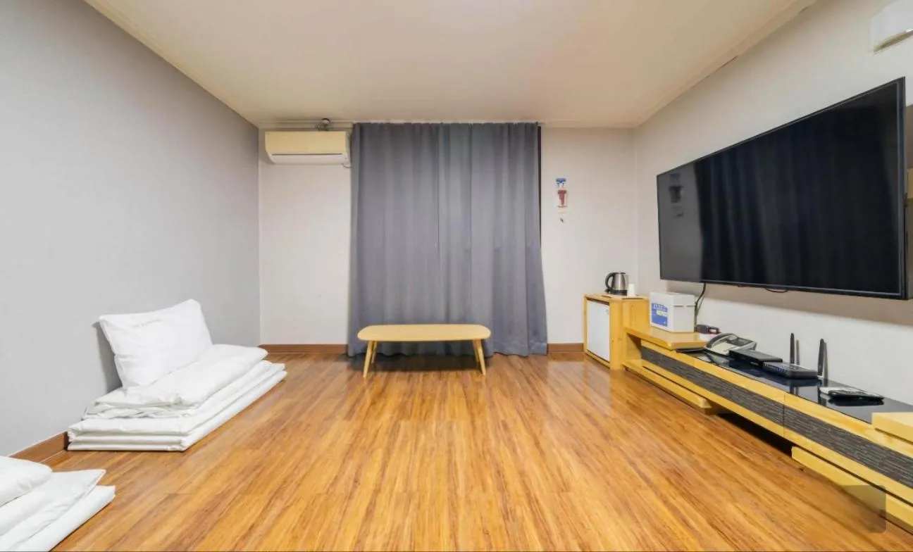 Donghae Gloria Hotel