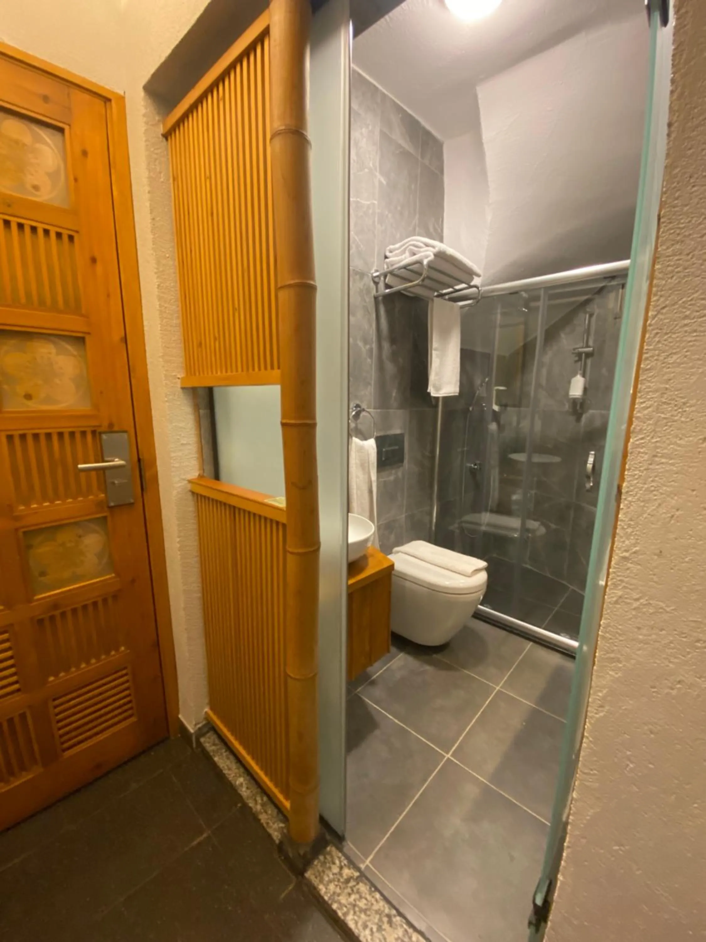 Bathroom in Bunkahaus