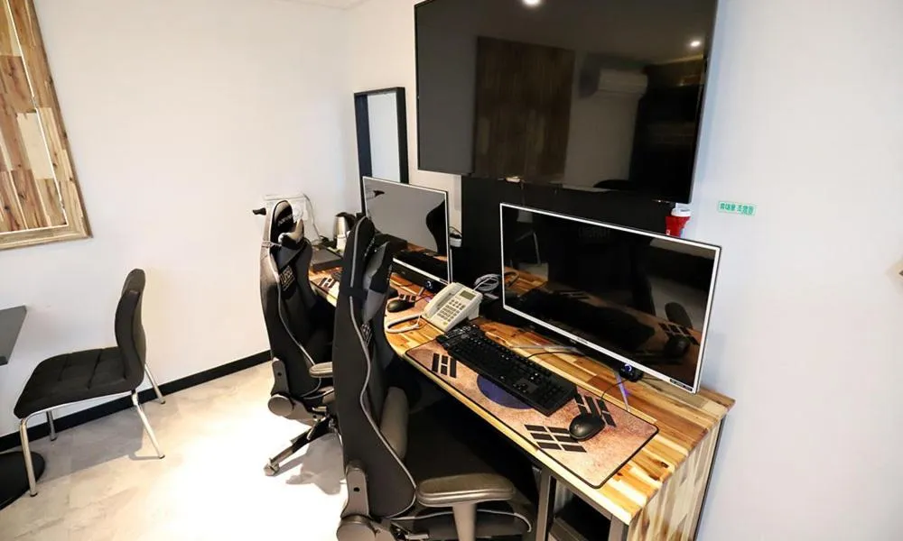 TV and multimedia in Incheon Illuwa Hotel