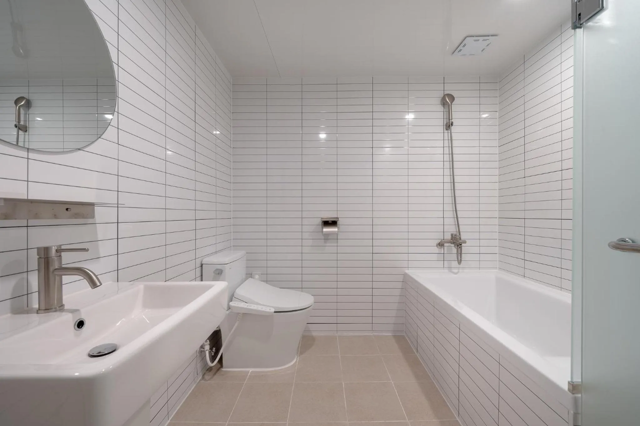 Shower in Cheonan Aank Hotel Seongjeong