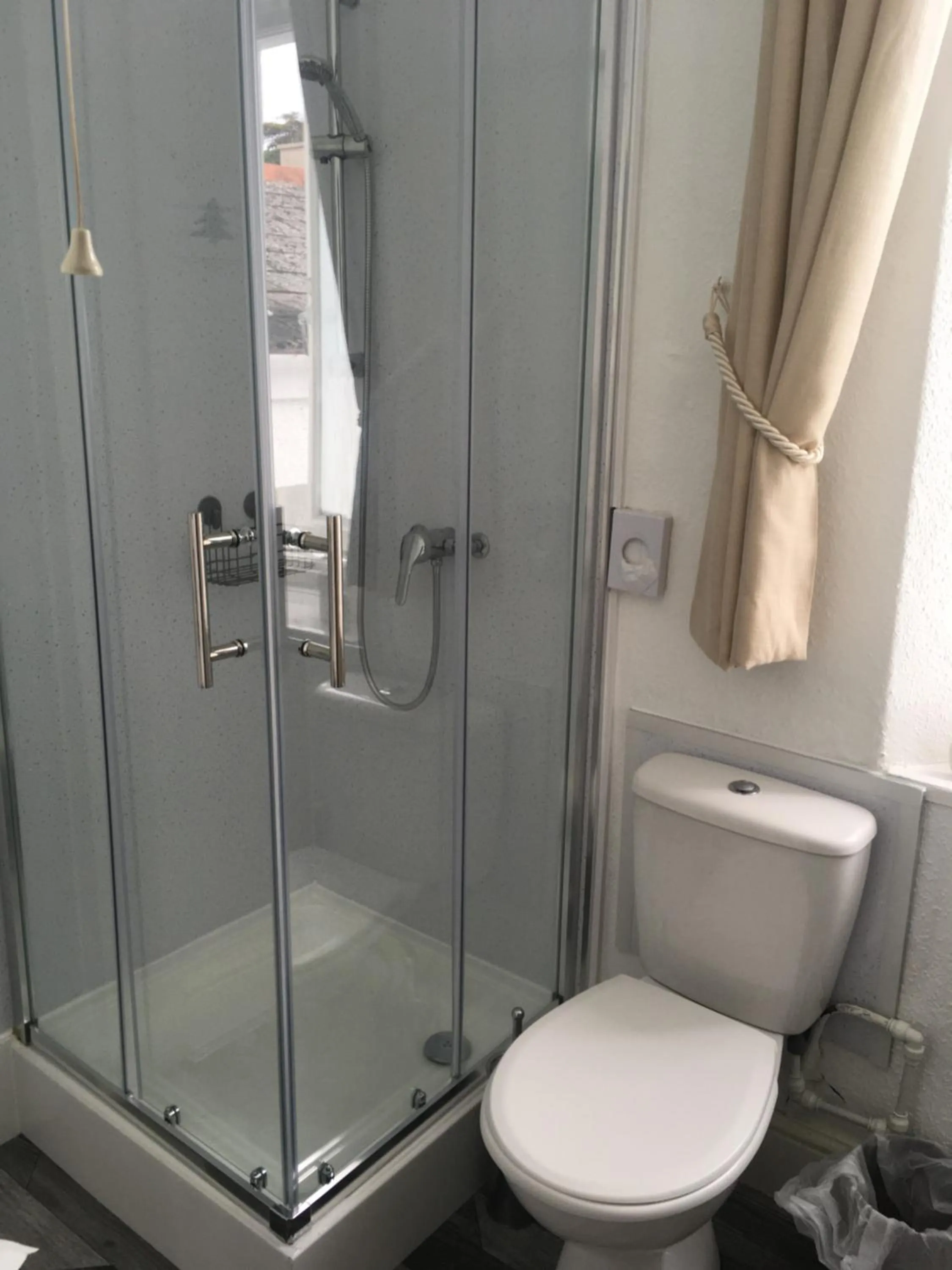 Bathroom in Newburgh Guesthouse