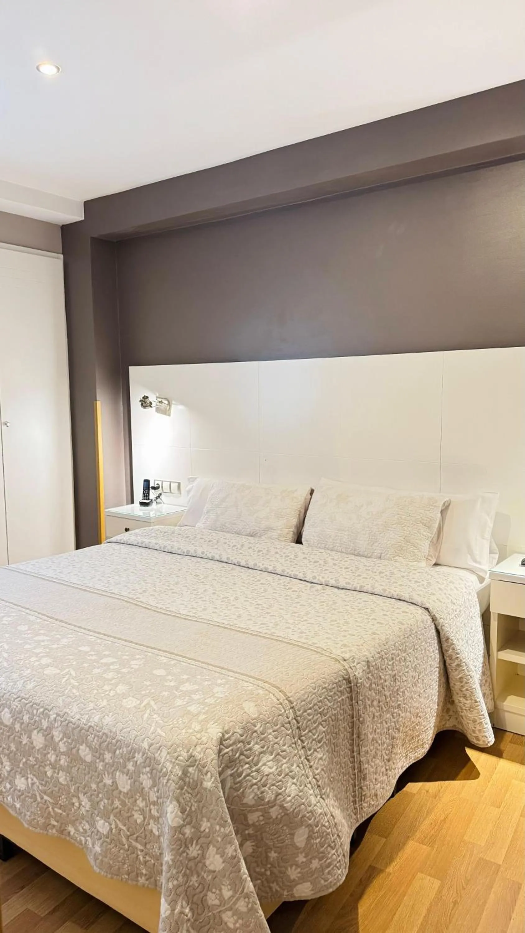 Bed in Hotel El Acebo