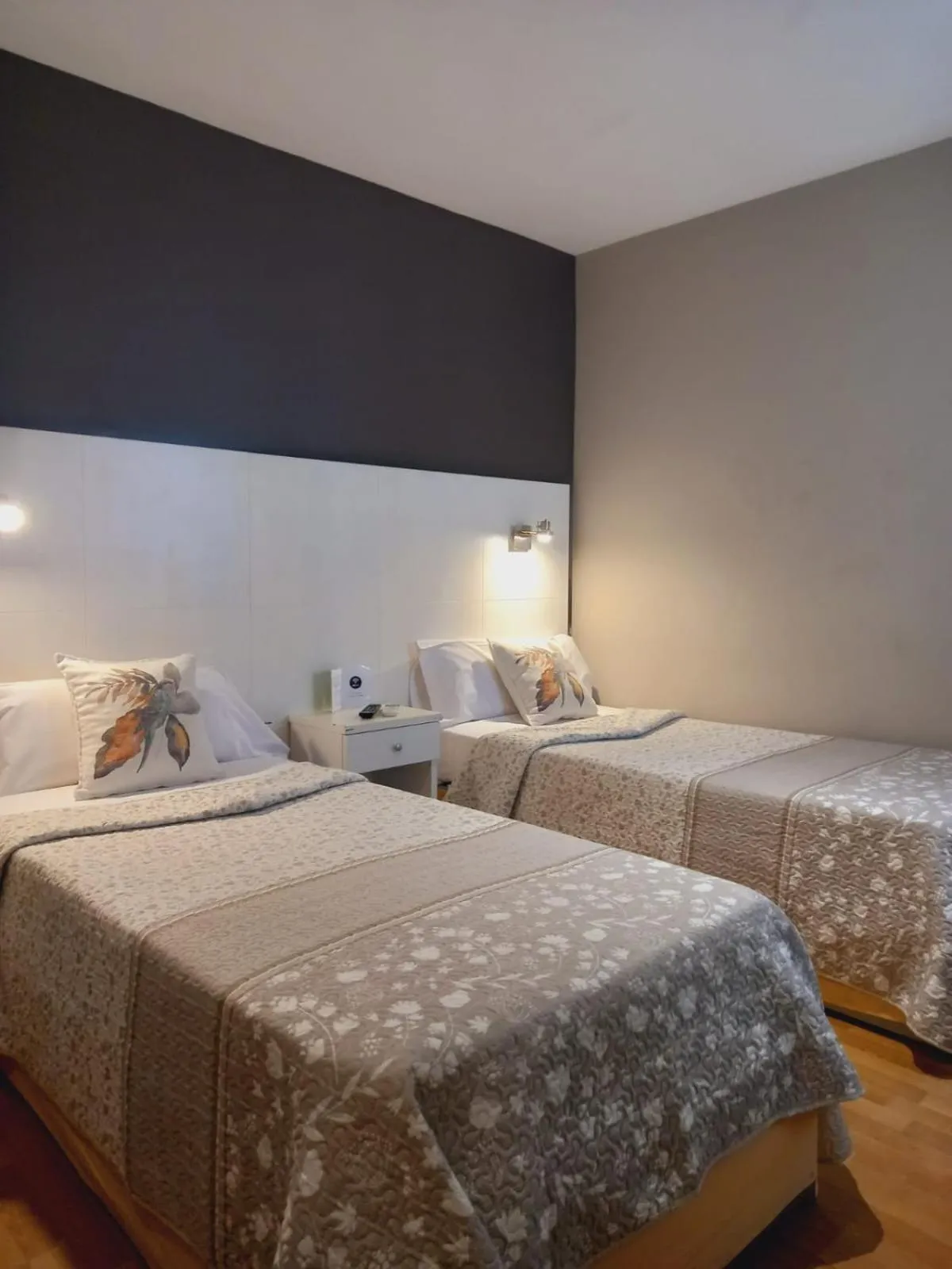 Bed in Hotel El Acebo