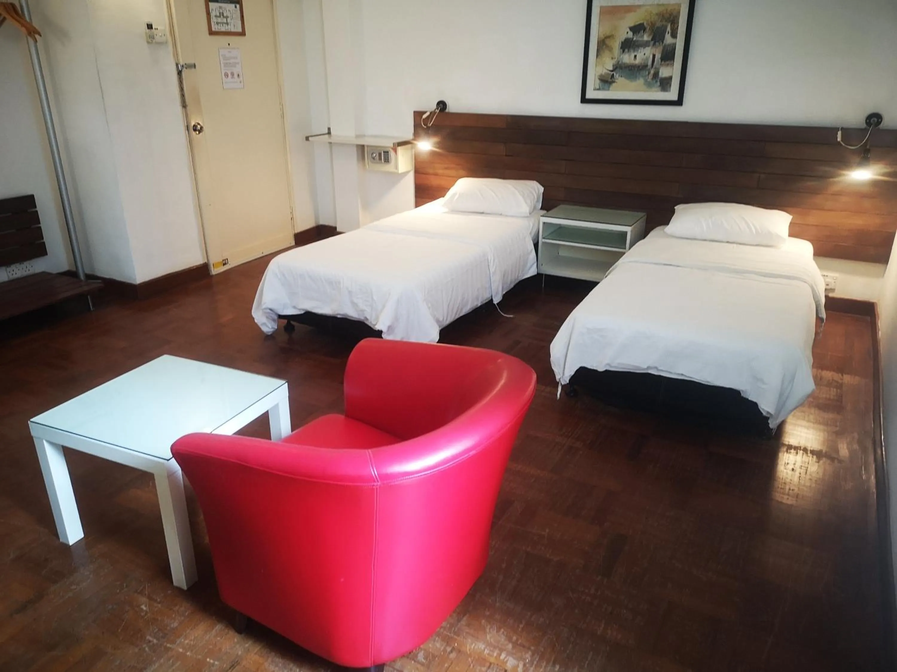 Bedroom, Bed in Lodge Paradize Hotel