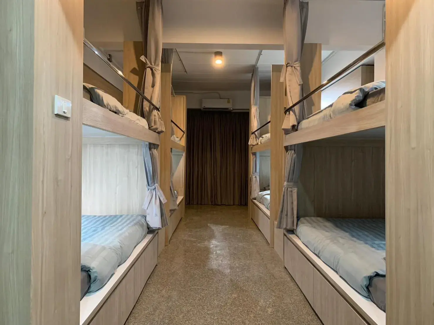 8-Bed Mixed Dormitory Room in Marni BKK Hostel 8-Bed Mixed Dormitory Room in Marni BKK Hostel