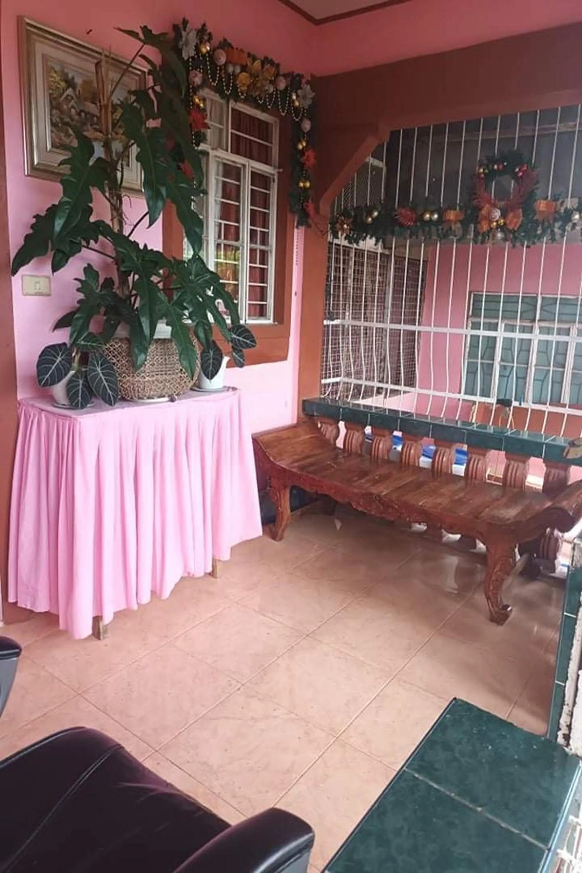 Living room in Albert's Transient House