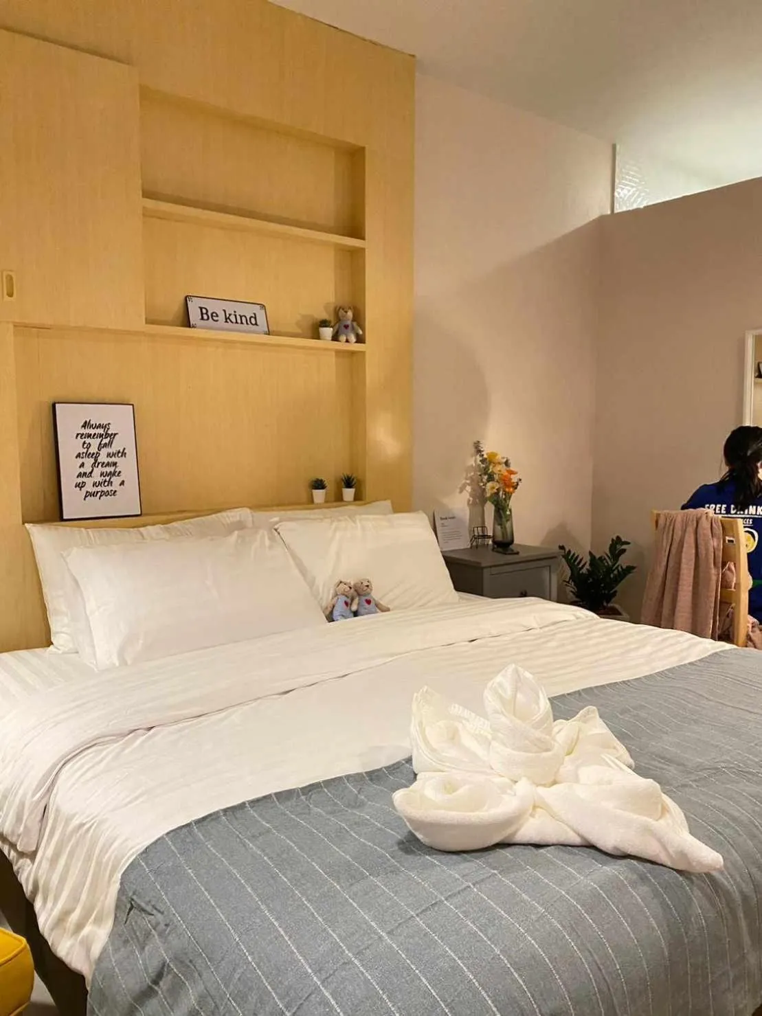 Bed in Por poshtel Kanchanaburi