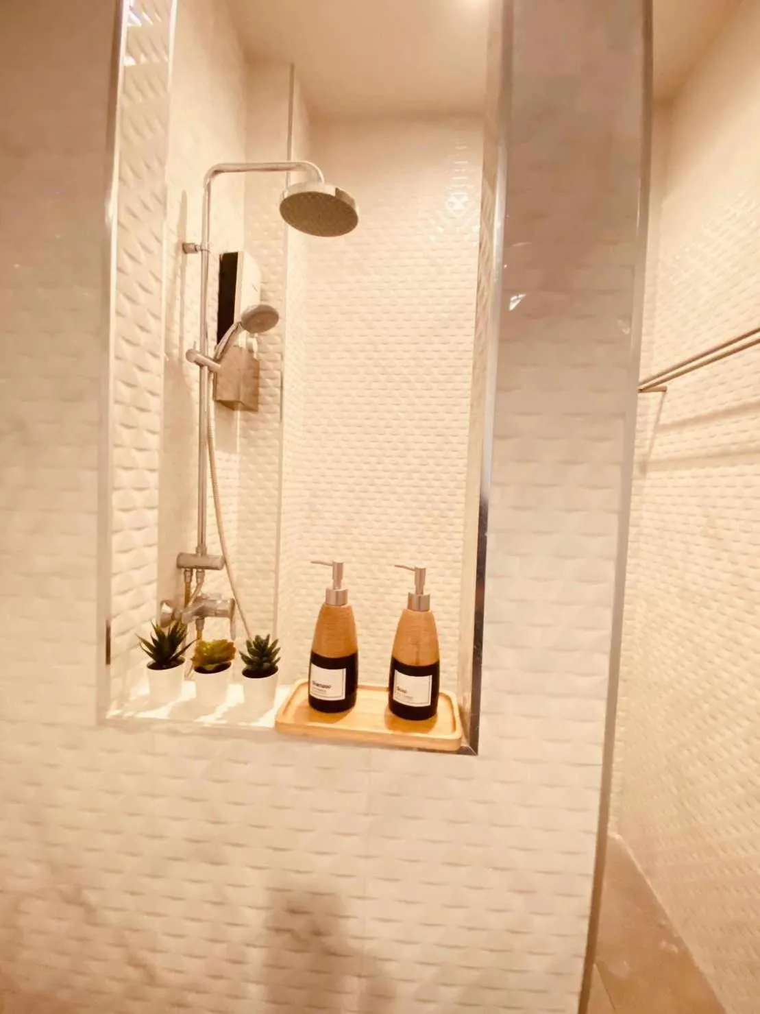 Por poshtel Kanchanaburi