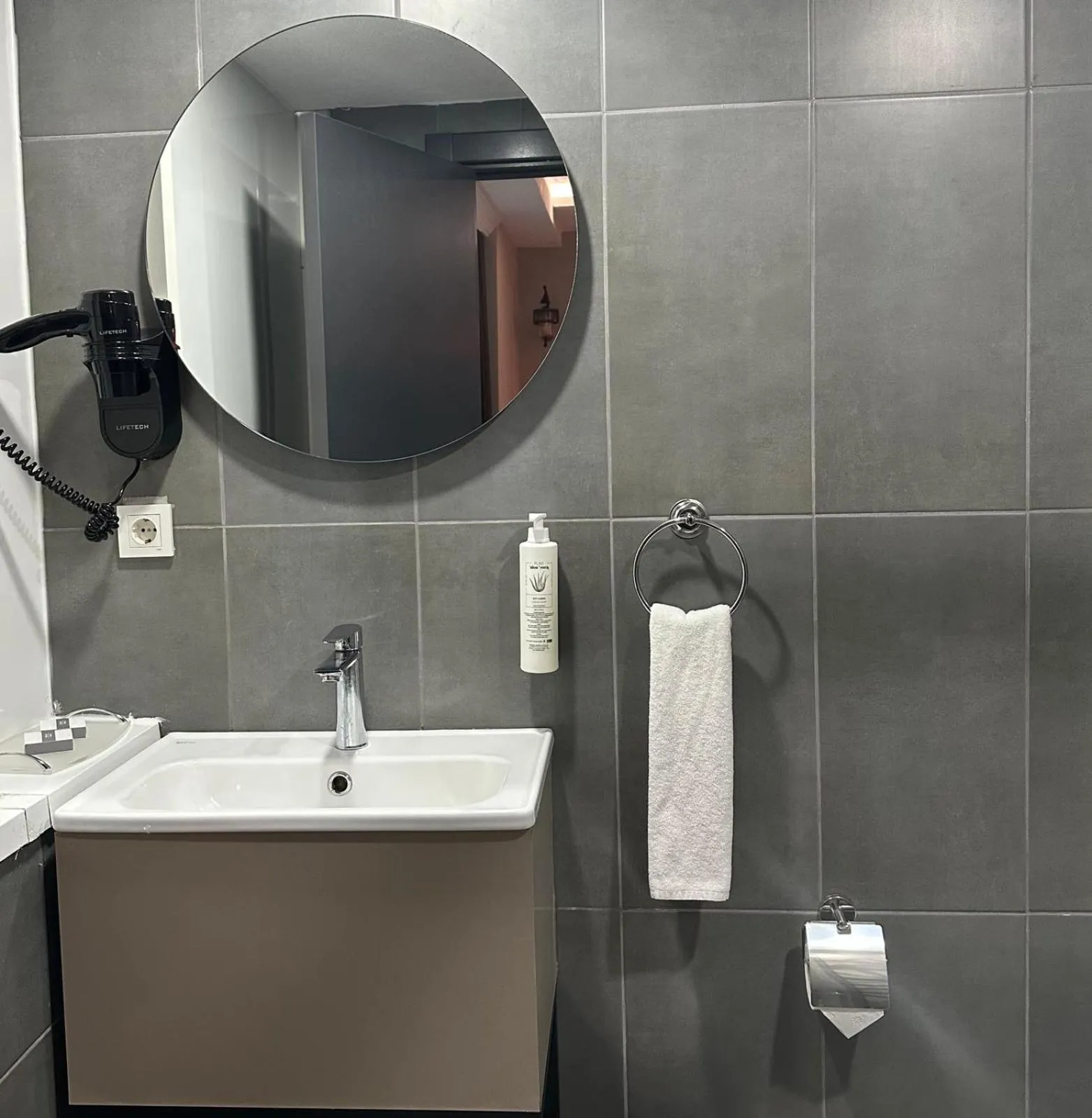 Bathroom in Monezza Maltepe Rezidans