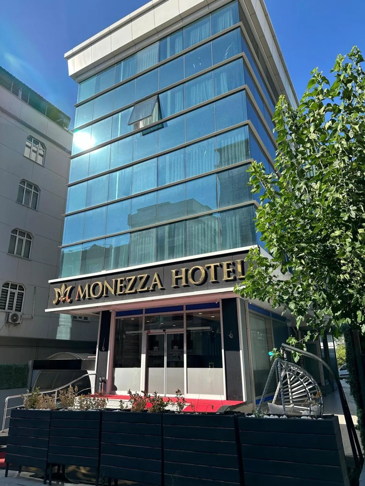 Property building in Monezza Maltepe Rezidans