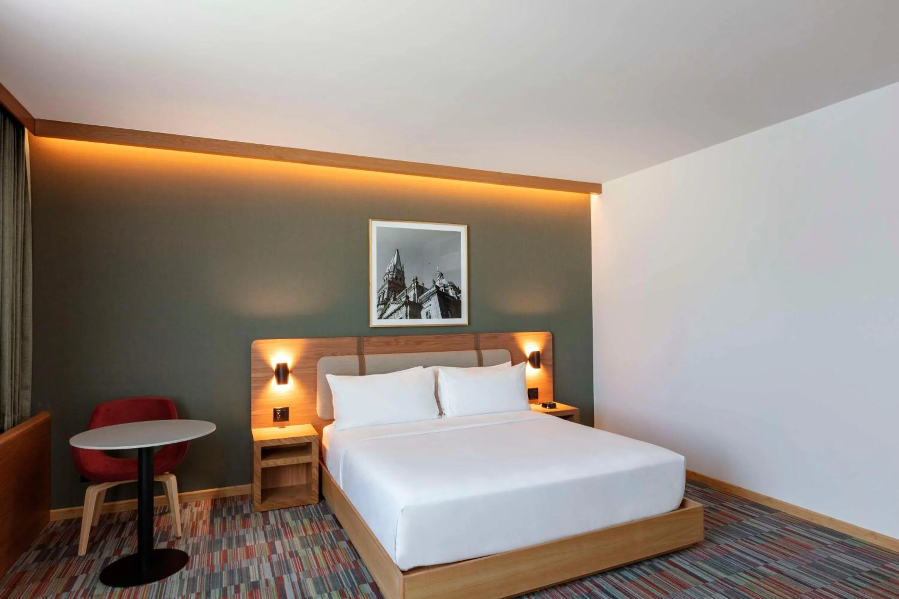 Bed in Hilton Garden Inn Guadalajara Airport