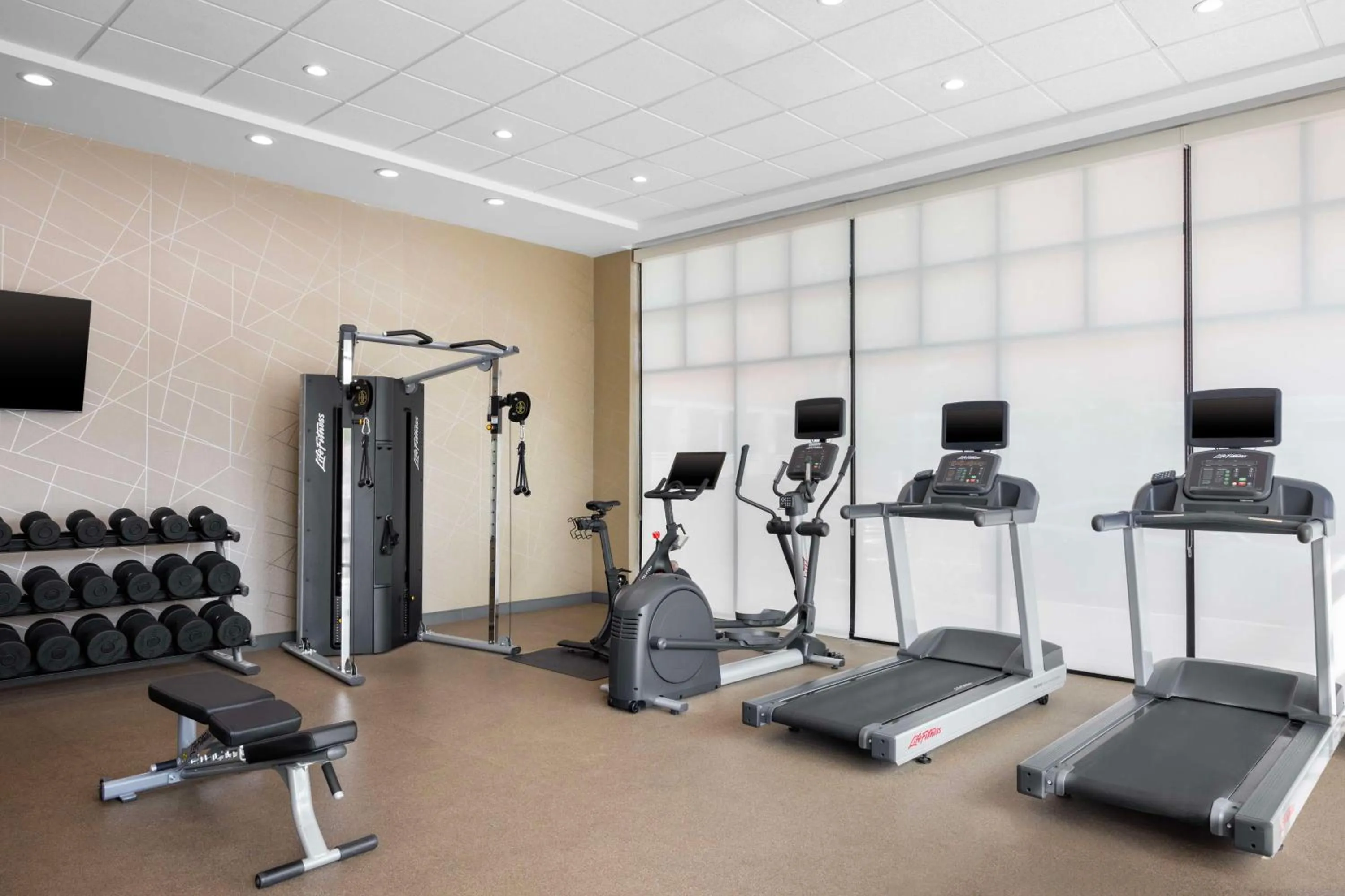 Fitness centre/facilities in Home2 Suites By Hilton Phoenix Downtown