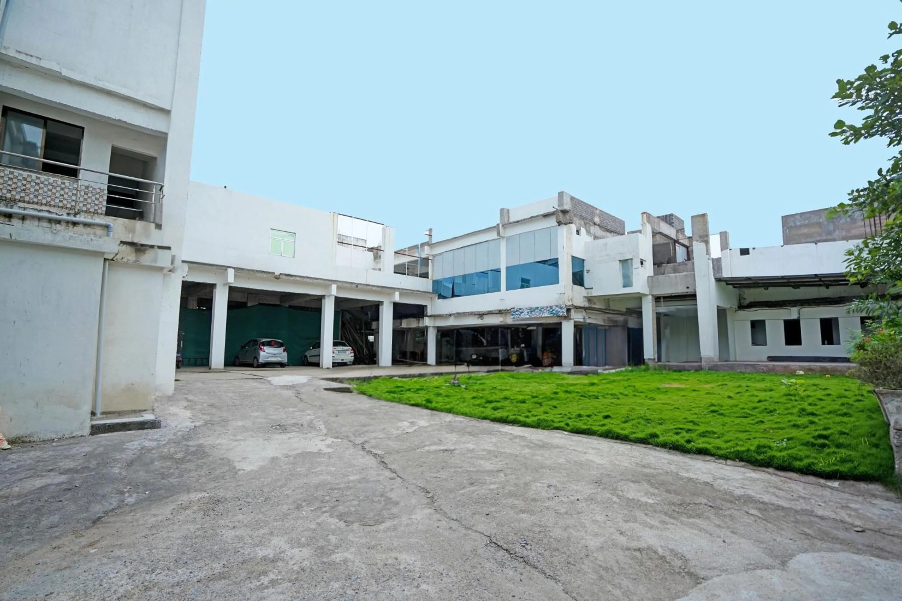 Lobby or reception in Hotel O SS Palace