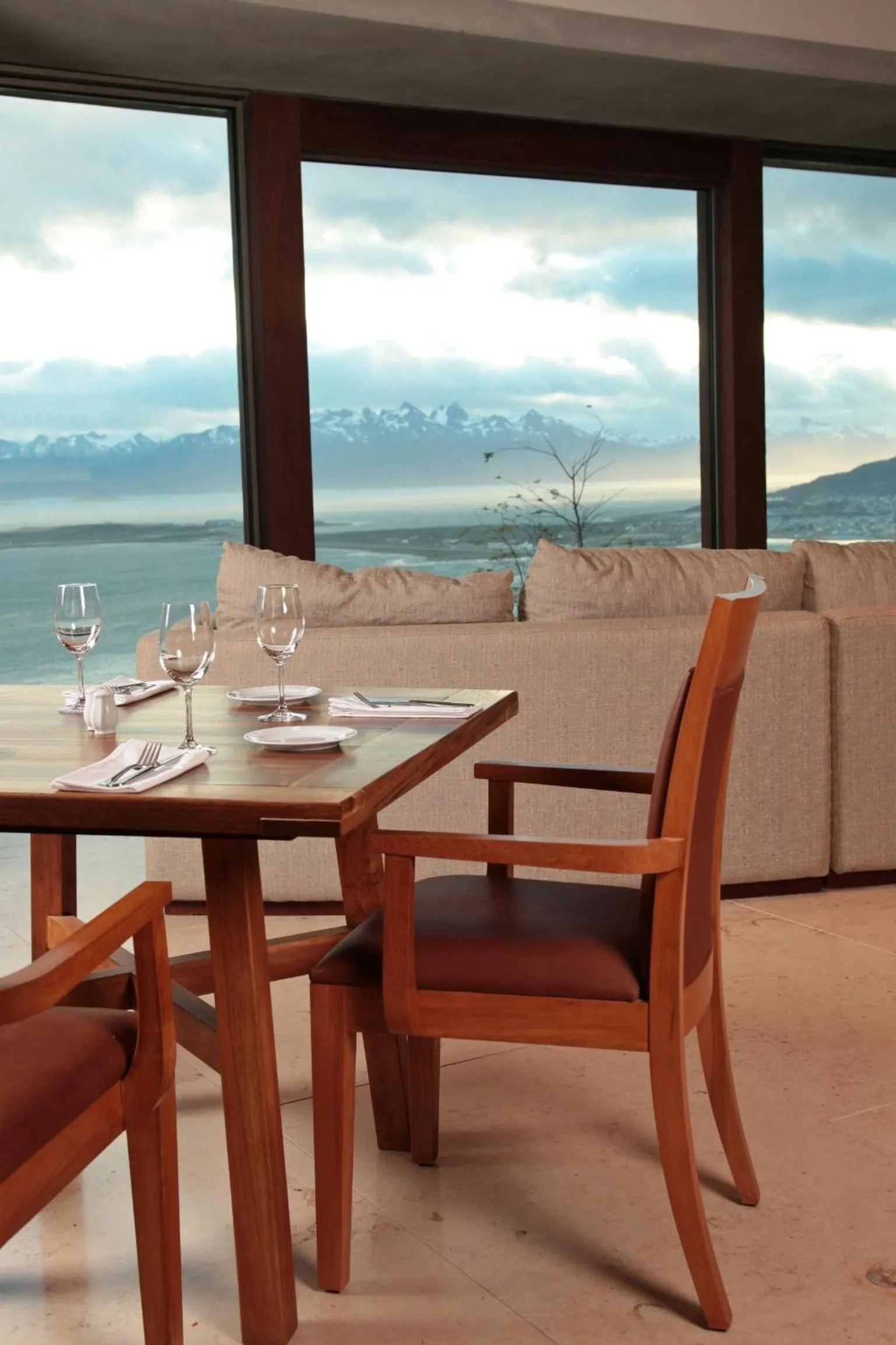 Lounge or bar in Arakur Ushuaia Resort & Spa
