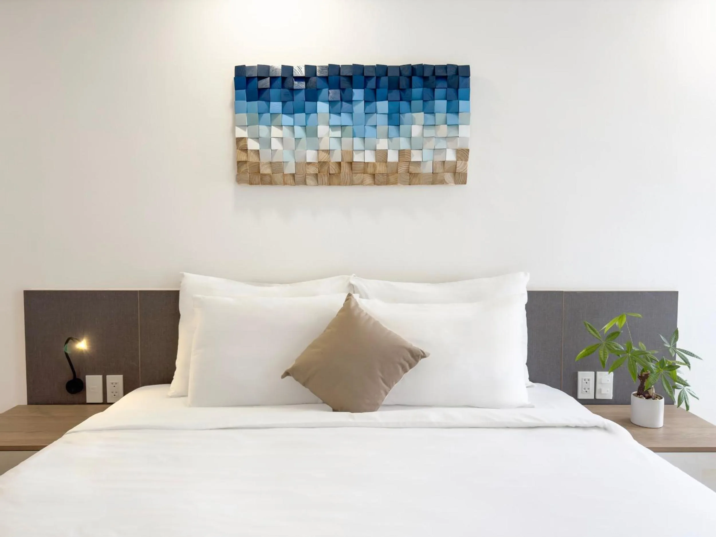 Bed in Cityhouse - LightHouse SG